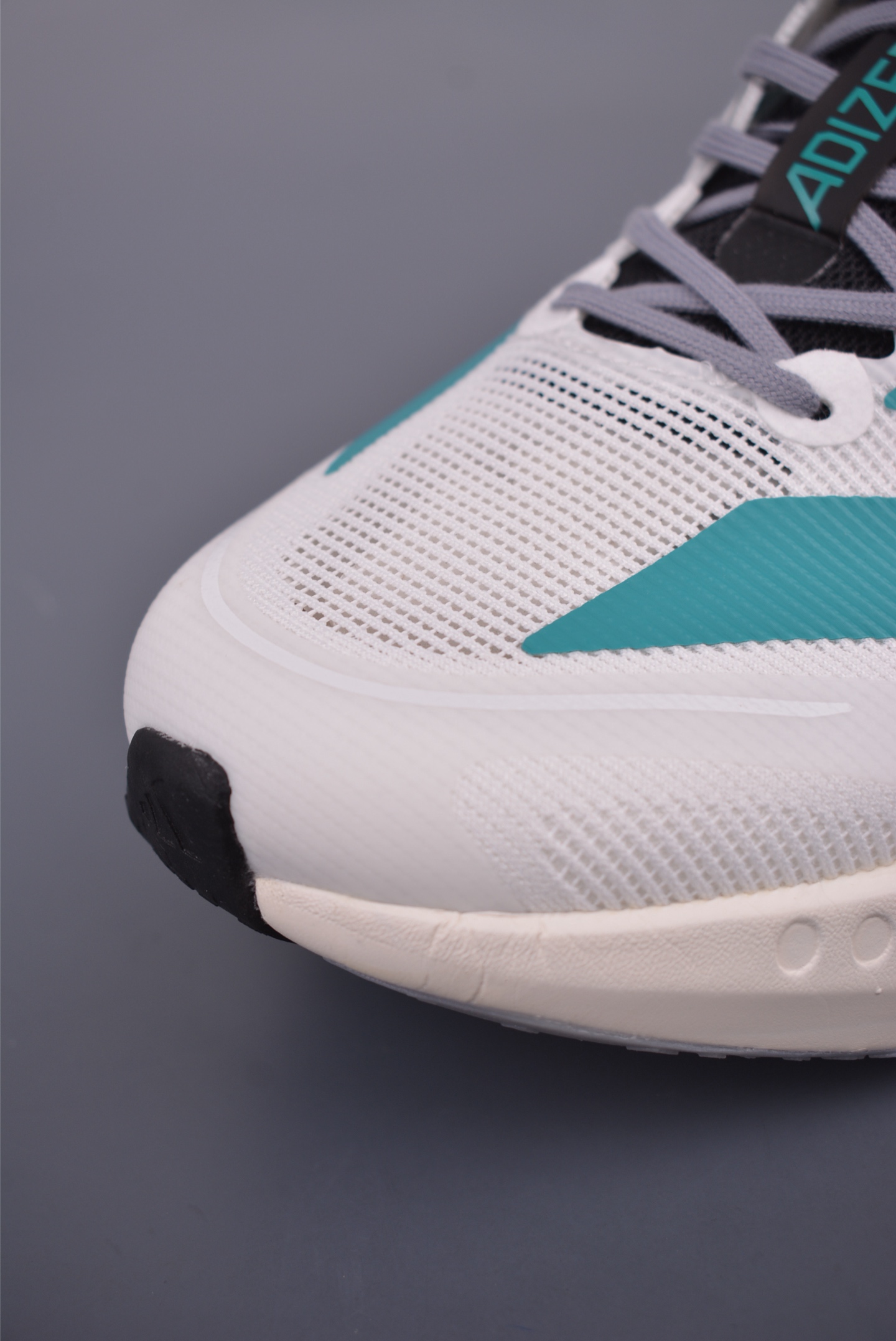 Adidas Adizero Boston 13 泡棉搭配全掌碳板 缓震透气跑步鞋 JR4791