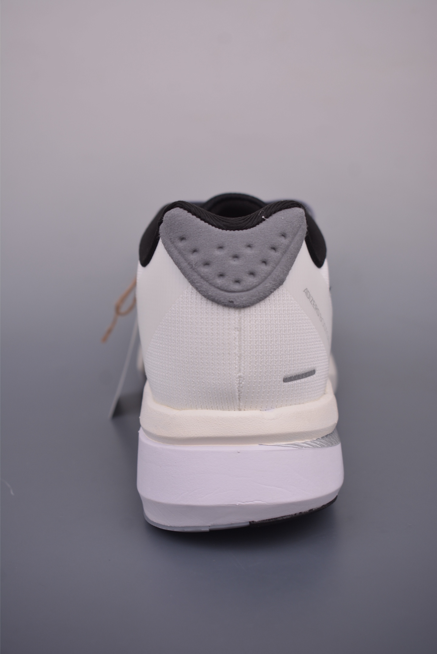 Adidas Adizero Boston 13 泡棉搭配全掌碳板 缓震透气跑步鞋 JR4791