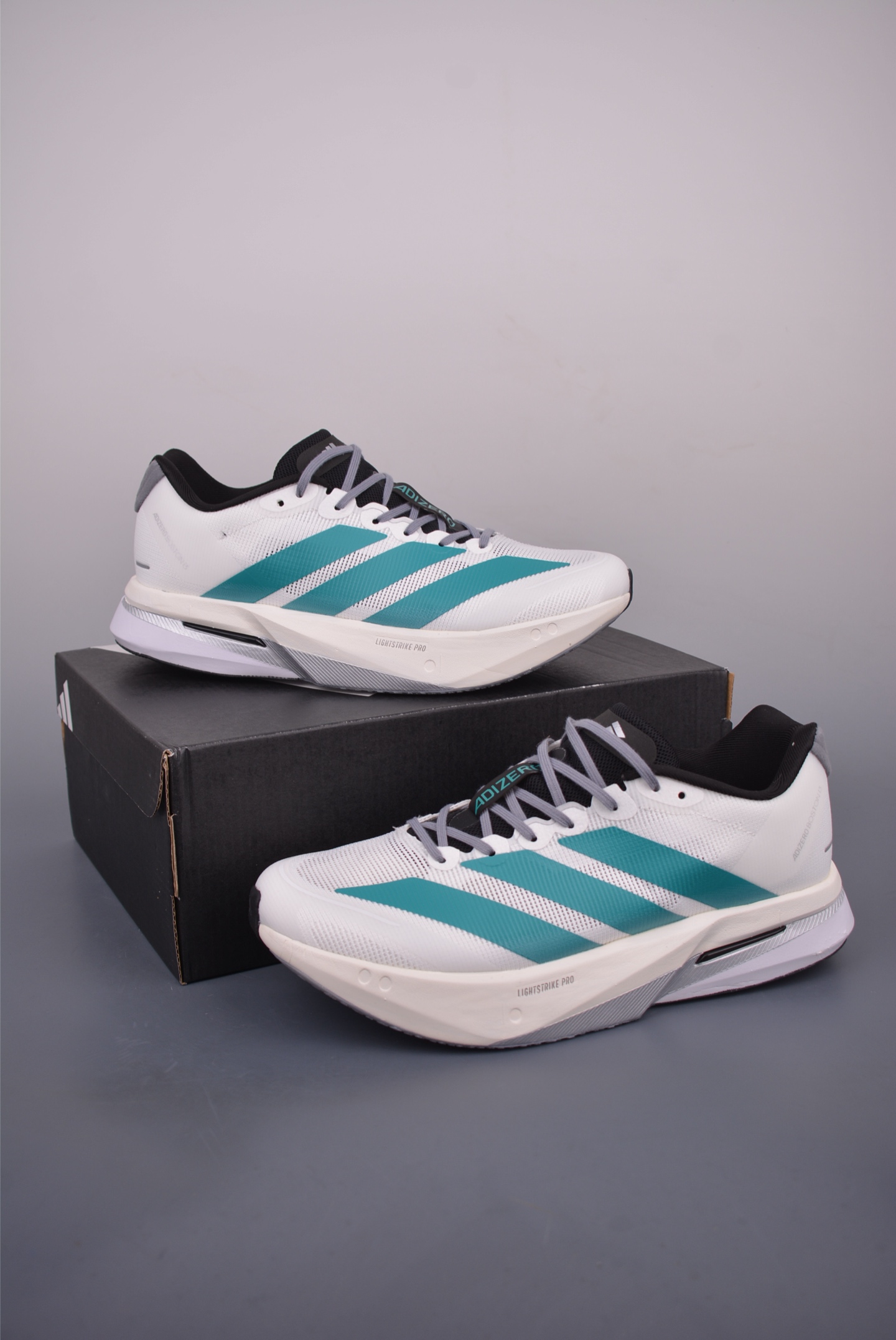 Adidas Adizero Boston 13 泡棉搭配全掌碳板 缓震透气跑步鞋 JR4791
