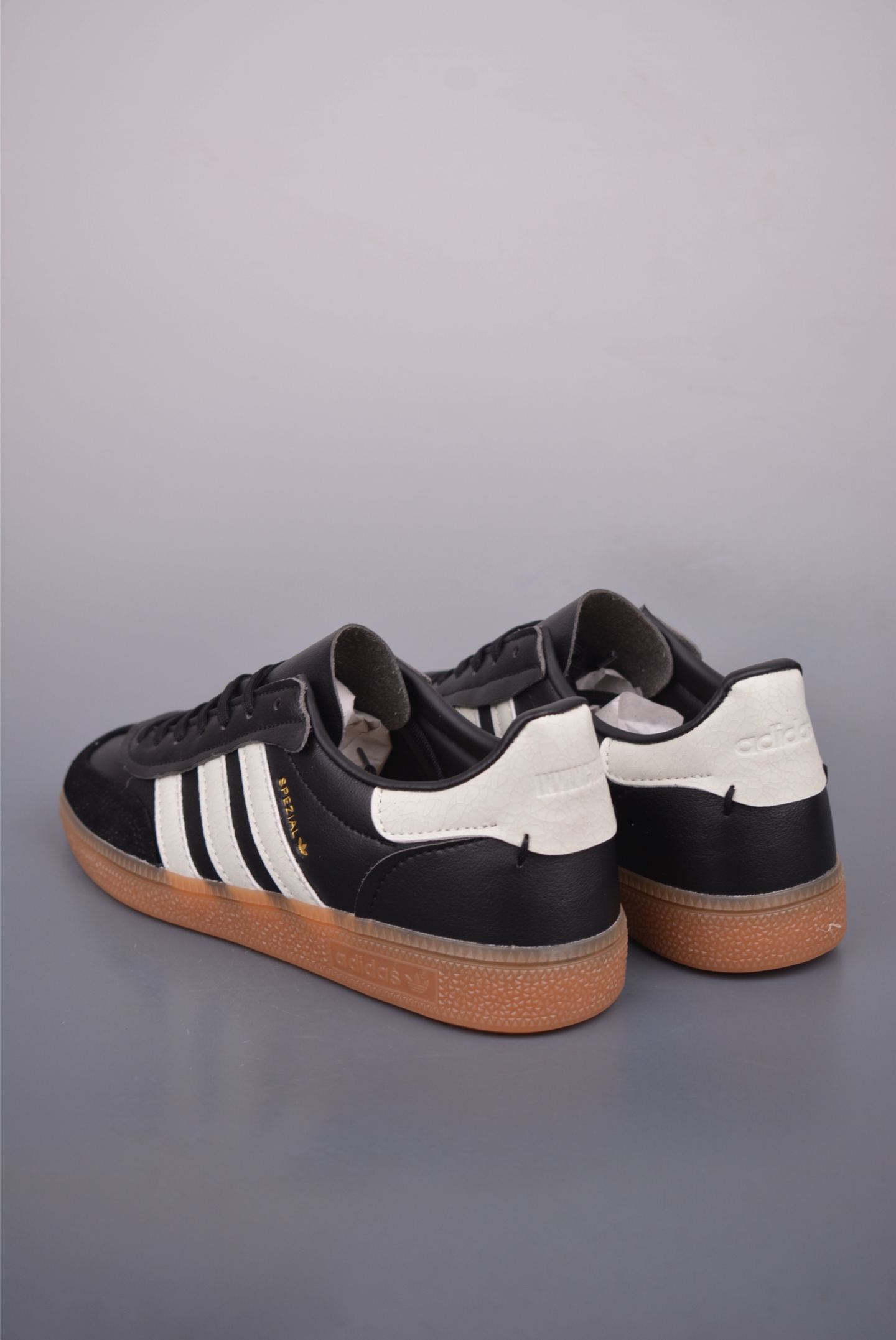 Adidas Handball Spezial INVINCIBL Classic Suede Retro Casual Shoes 2 i1752356813118 9707 0 1