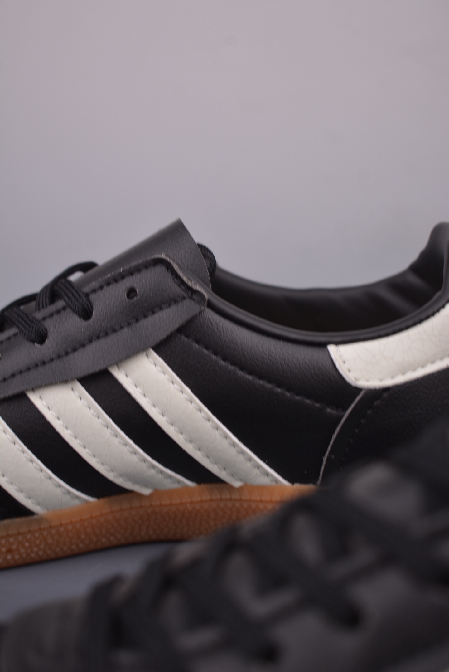 Adidas Handball Spezial INVINCIBL Classic Suede Retro Casual Shoes 8 i1752356814619 7640 0 7