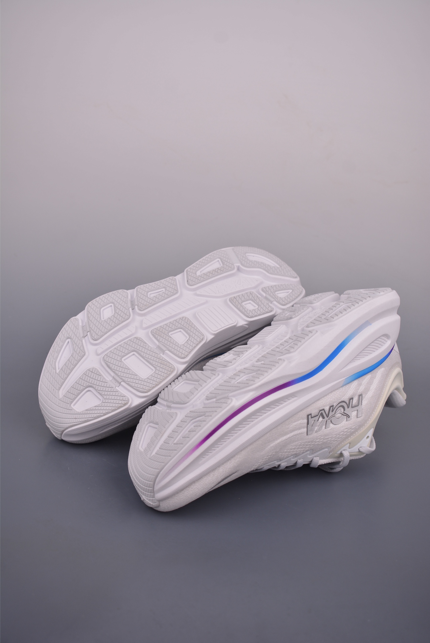 Z HOKA ONE ONE Bondi 9 WIDE 邦迪九代舒适防滑耐磨低帮休闲跑步鞋 1162011