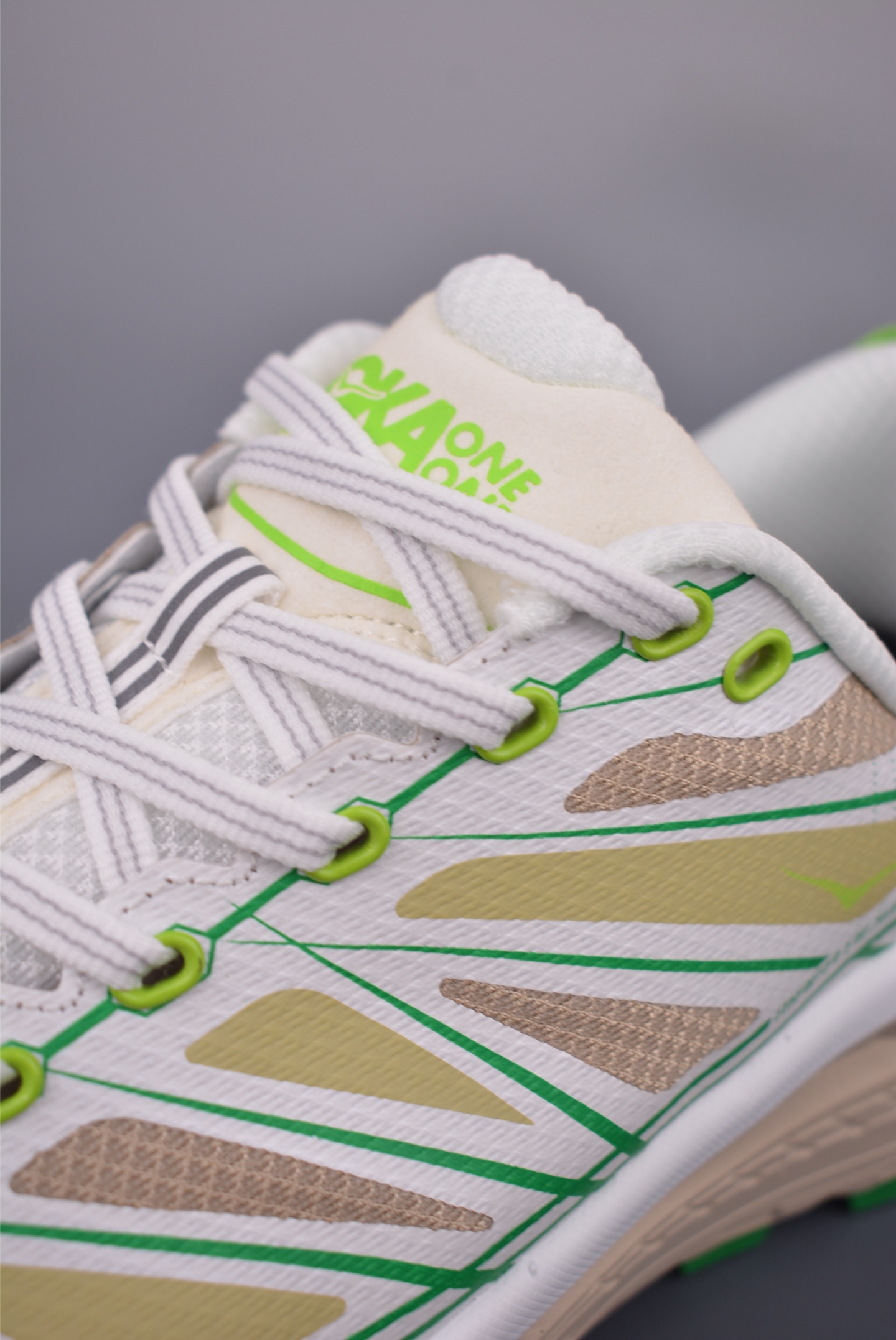 HOKA ONE ONE Mafate Speed 2 低帮专业越野跑步鞋 1126851