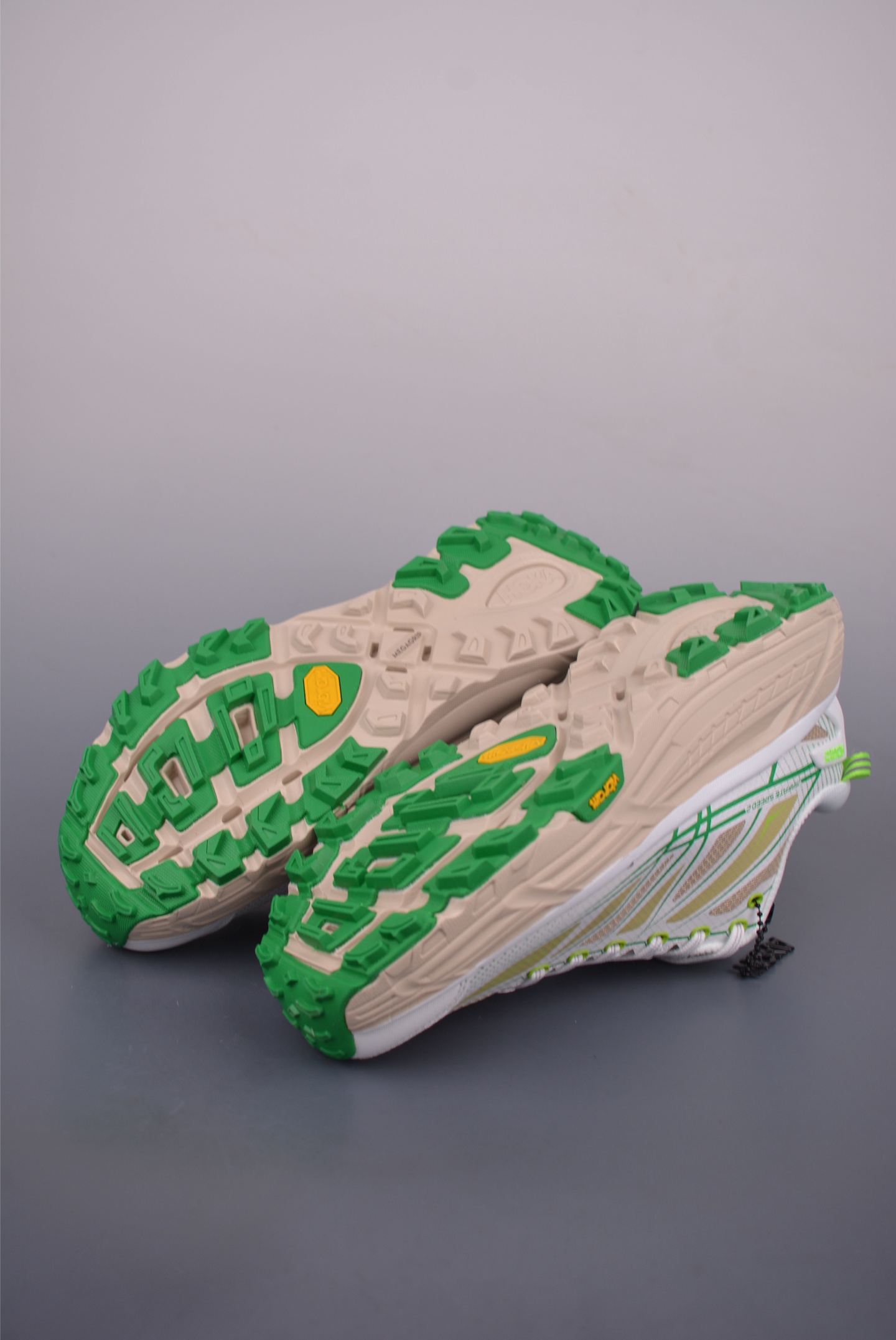HOKA ONE ONE Mafate Speed 2 低帮专业越野跑步鞋 1126851