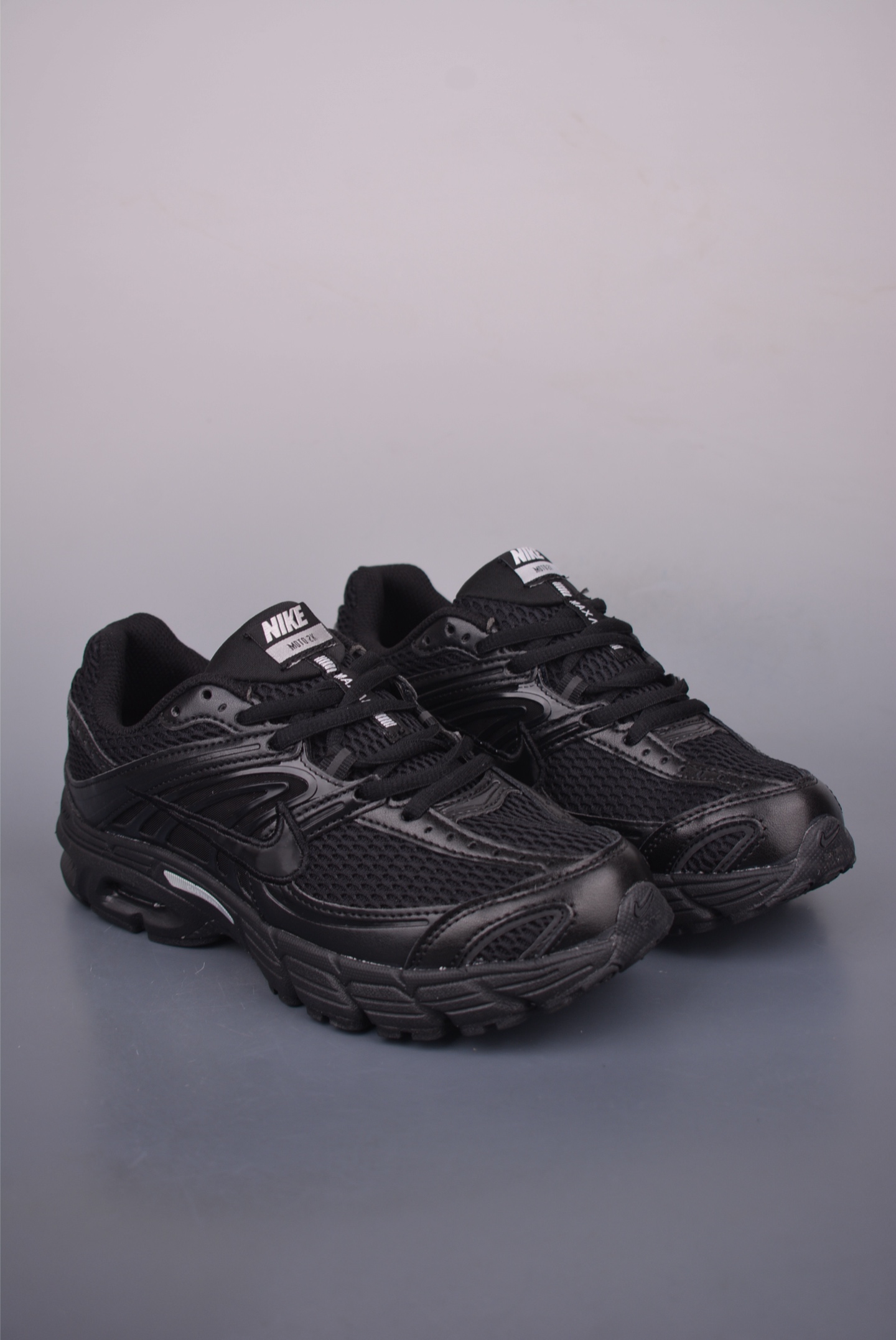 Nike Air Max Moto 2K: Versatile Black Low-Top Running Shoes for Ultimate Comfort 2 i1752357872097 7034 0 0
