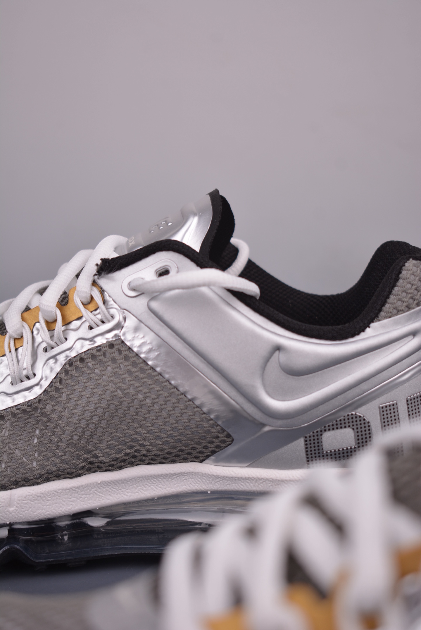 Nike Air Max 2013 Retro Running Shoes - Full-Length Air Cushion Comfort 9 i1752357911559 4848 0 7