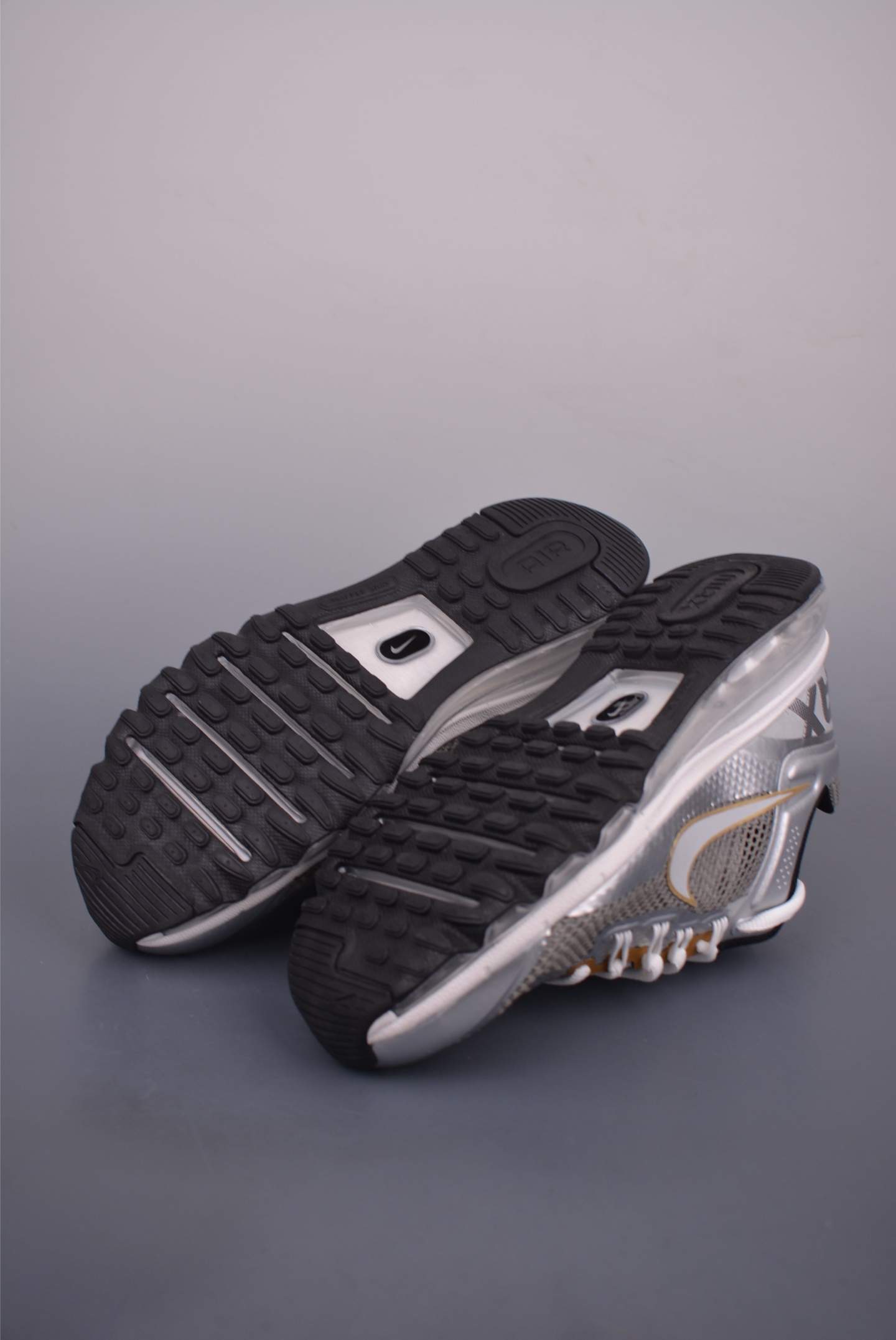 Nike Air Max 2013 Retro Running Shoes - Full-Length Air Cushion Comfort 4 i1752357911599 4094 0 2