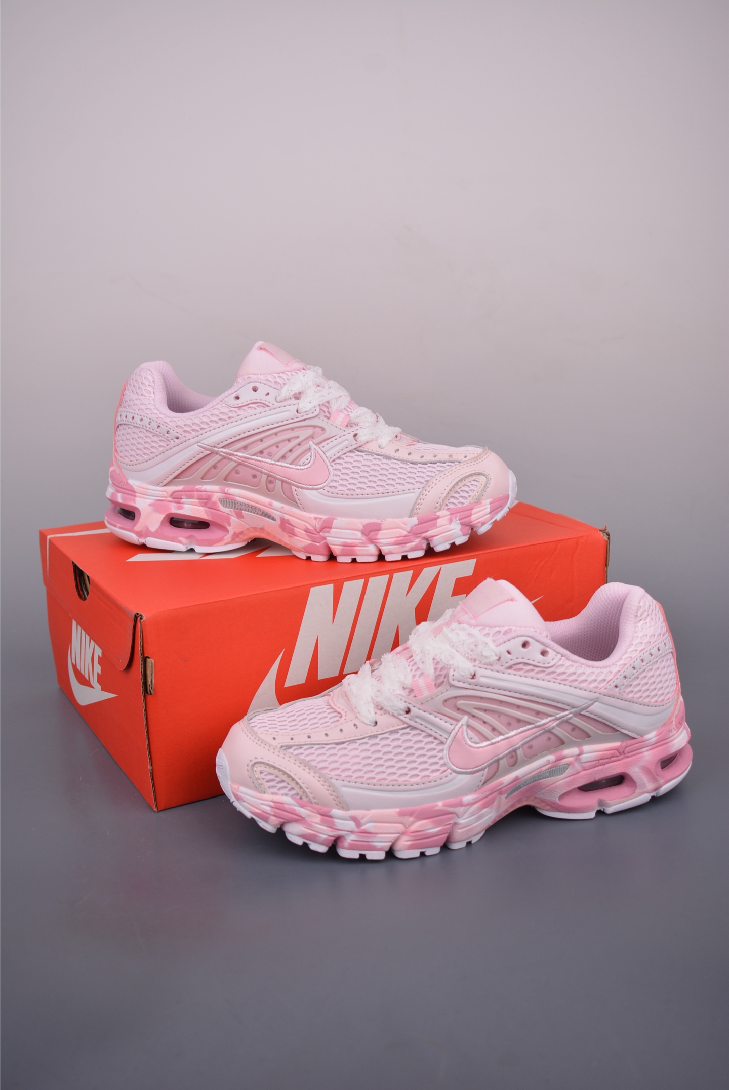 Nike Zoom Vomero 5 Women's Running Shoes - Pink - HQ2056 1082332 5 i1752358020377 5228 0 4