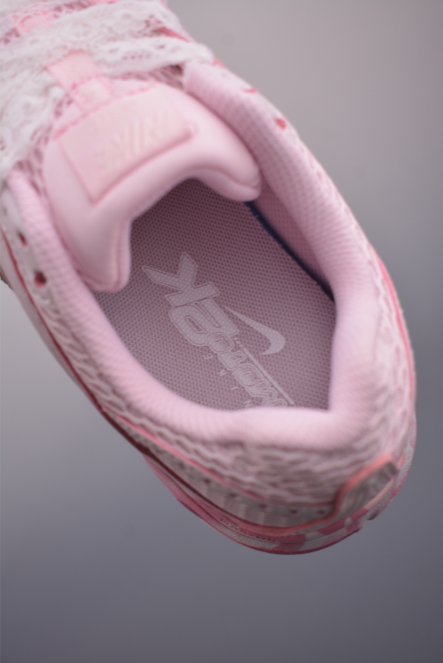 Nike Zoom Vomero 5 Women's Running Shoes - Pink - HQ2056 1082332 9 i1752358021745 6753 0 8