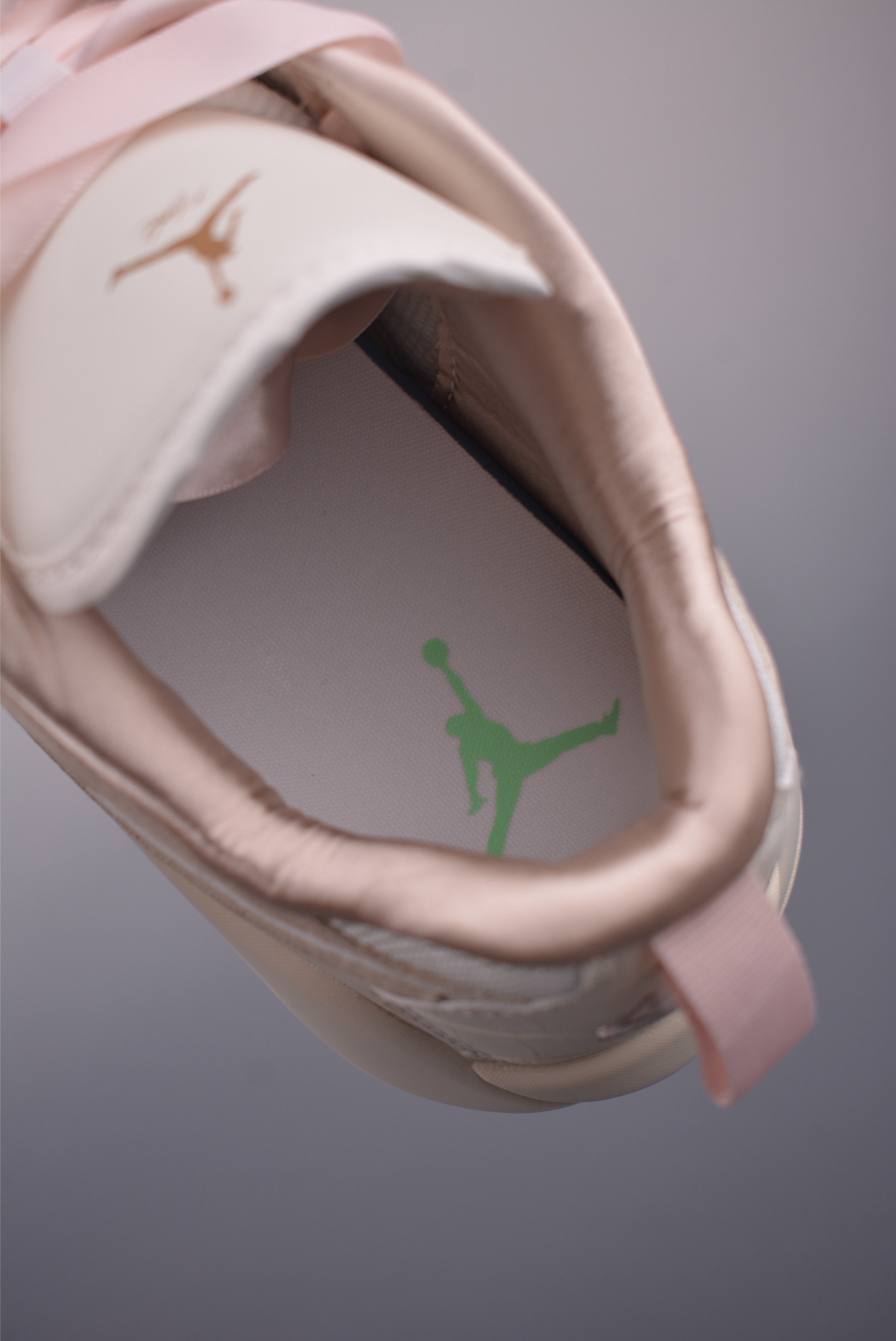 Nike Air Jordan CMFT Era Low-Top Sneakers - Breathable & Comfortable 10 i1752359511941 2011 0 8