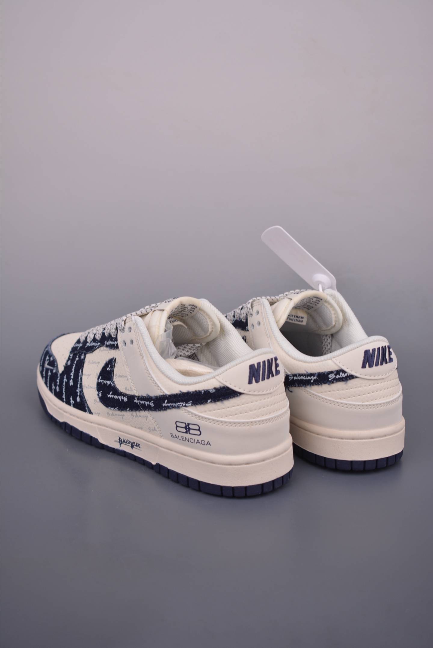 Nike SB Dunk Low Balenciaga: Premium Leather, Exclusive Design, Perfect Comfort 3 i1752359614544 2651 0 1