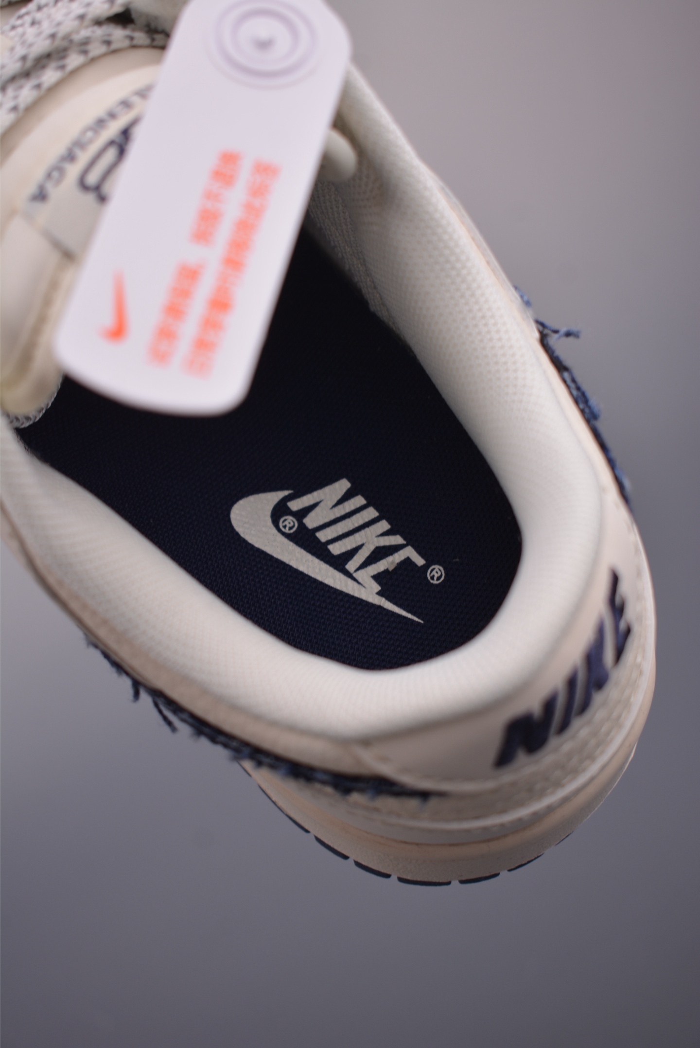 Nike SB Dunk Low Balenciaga: Premium Leather, Exclusive Design, Perfect Comfort 10 i1752359616130 1936 0 8