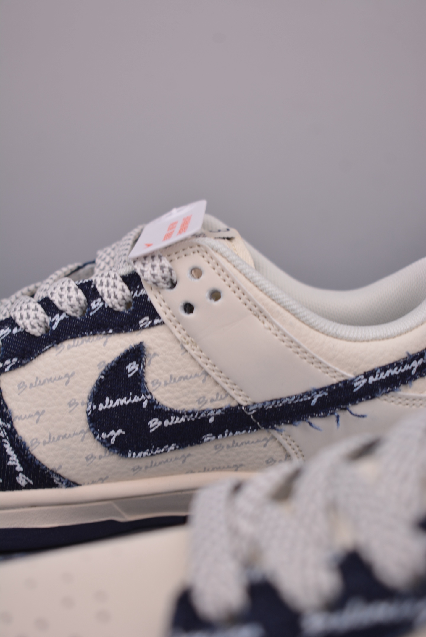 Nike SB Dunk Low Balenciaga: Premium Leather, Exclusive Design, Perfect Comfort 9 i1752359616137 4268 0 7
