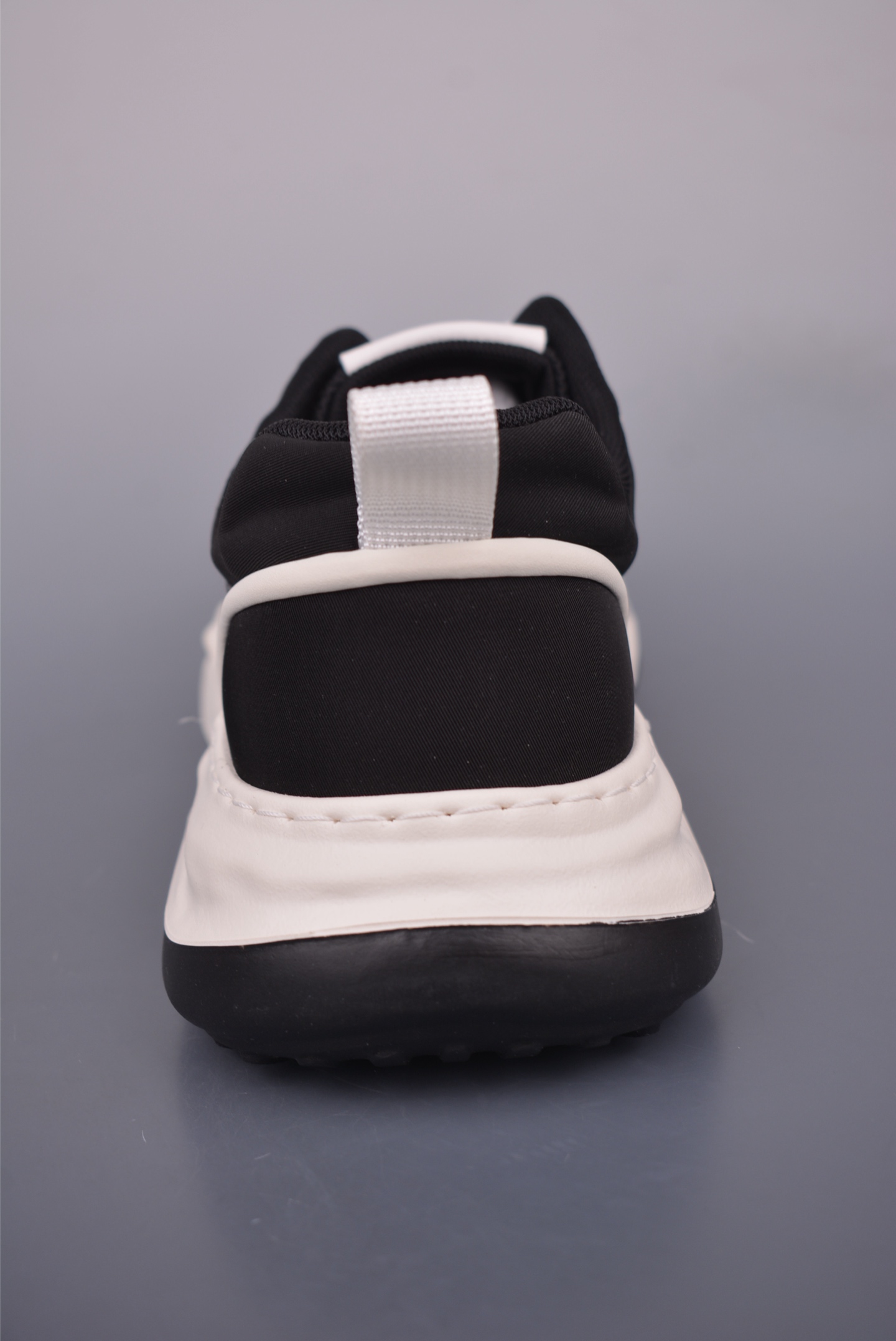 BOSS Hugo Boss Men's Nappa Leather Sneakers - Premium Comfort and Style 4 i1752359961254 3792 0 3