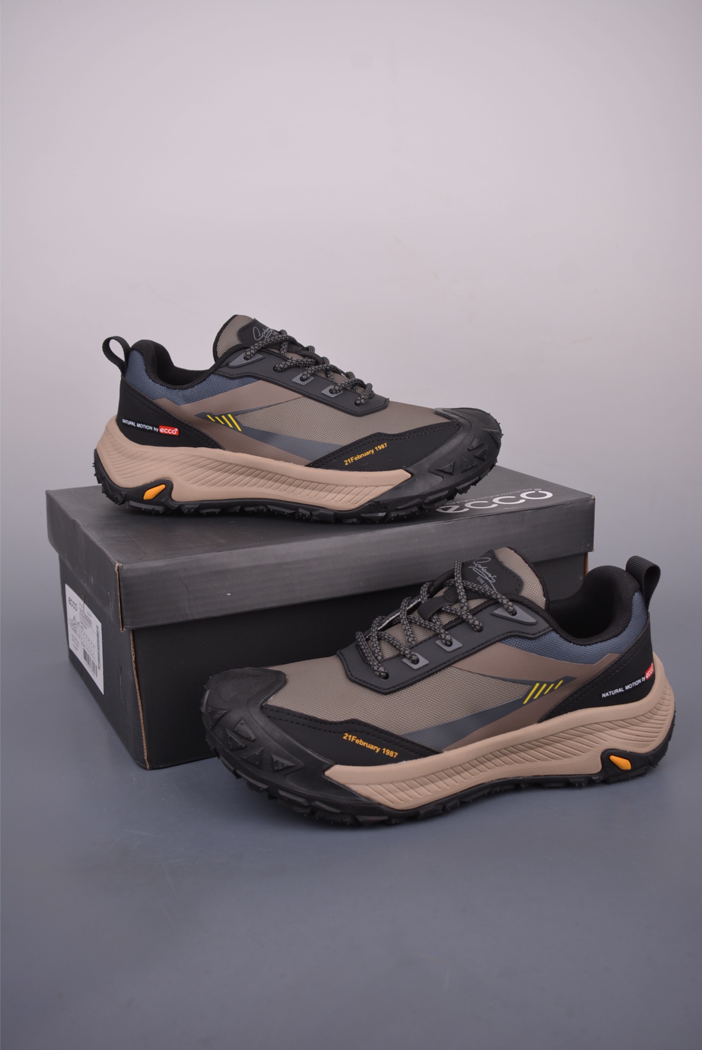 ECCO Men's Lightweight Gray Leather Sneakers Athletic Shoes Size 39-44 3 i1752360029568 6867 0 4