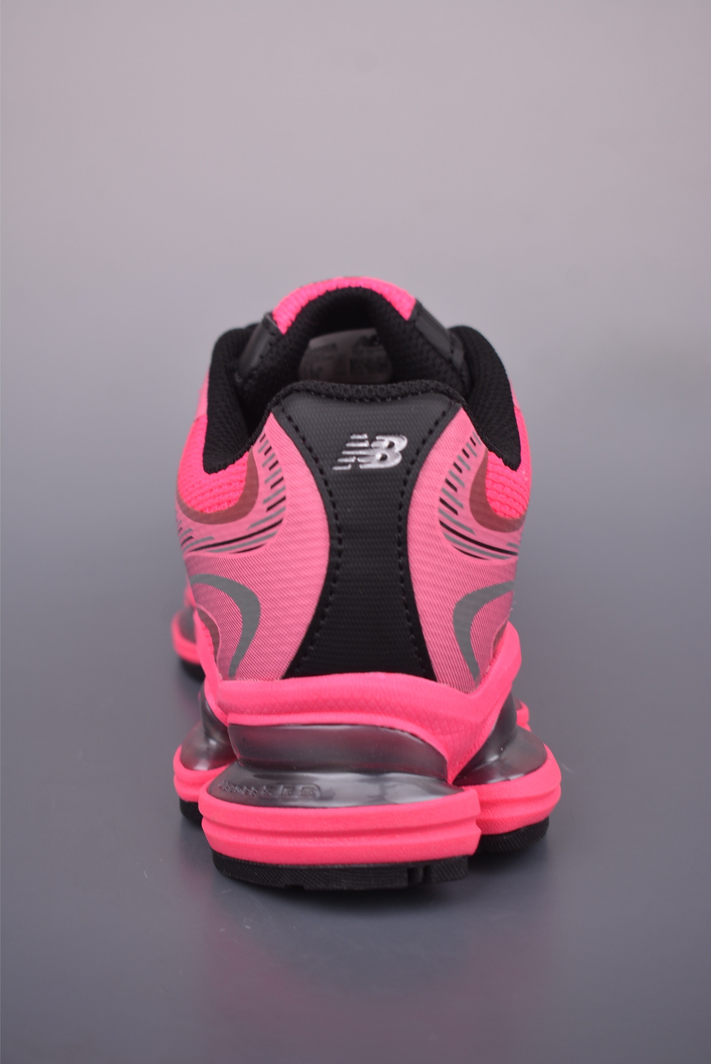 New Balance M2000 Pink Running Shoes - Fashionable and Versatile 5 i1752360118399 4113 0 3