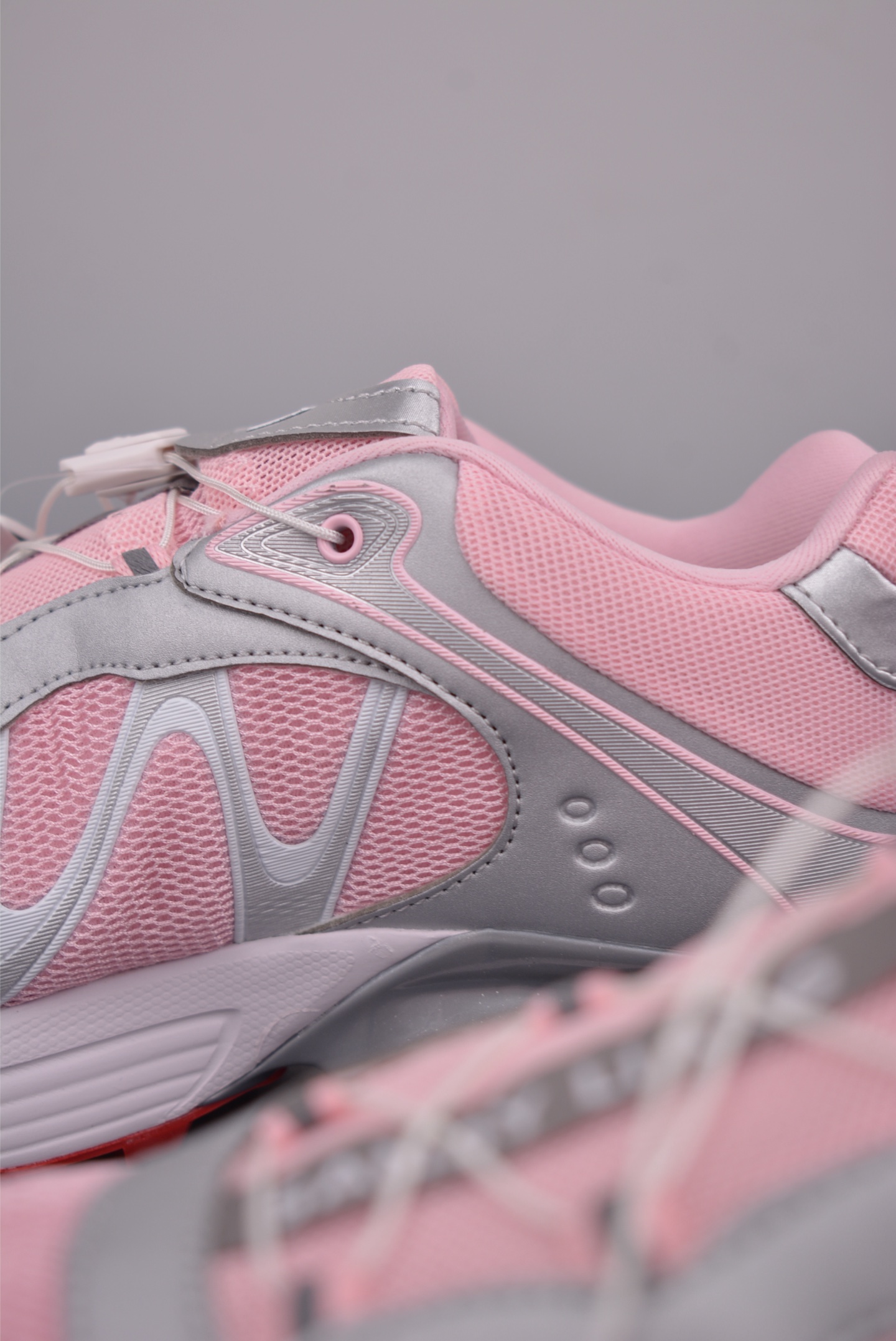 Salomon XT-Whisper Pink Trail Running Shoes - Breathable & Protective 8 i1752441003655 7814 0 7