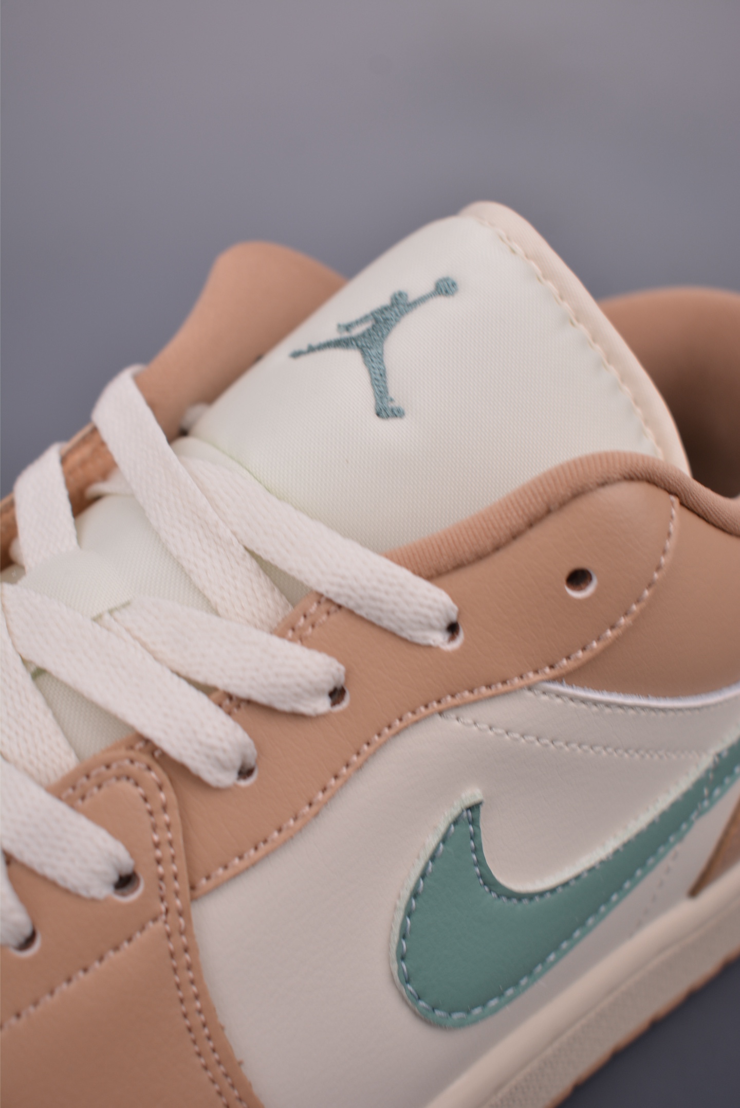 Air Jordan 1 Low 米橙 AJ1乔1低帮休闲板鞋 DC0774-130