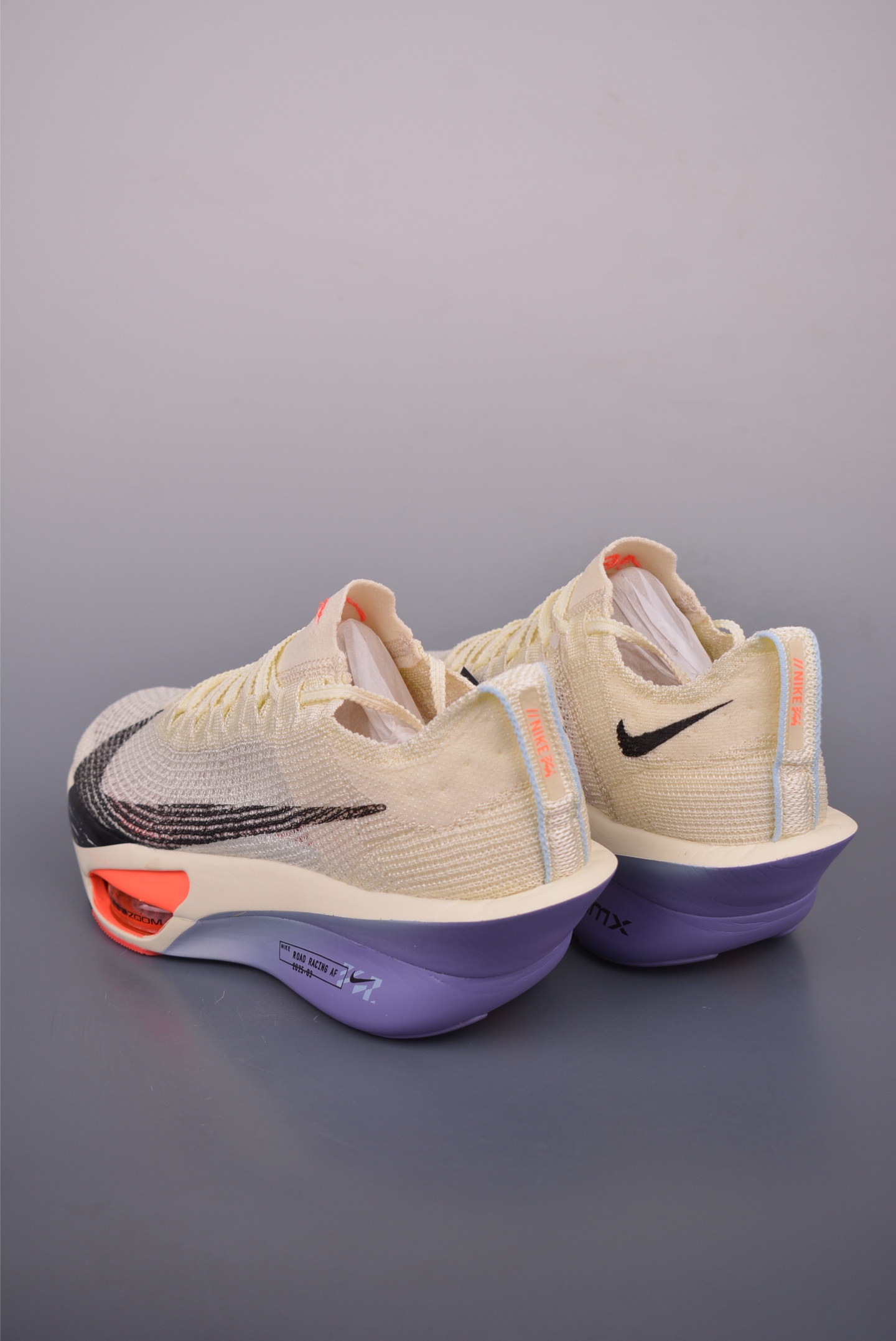 Nike ZoomX Vaporfly NEXT% 3 Marathon Running Shoes - Enhanced Cushioning 3 i1752442498798 2067 0 1
