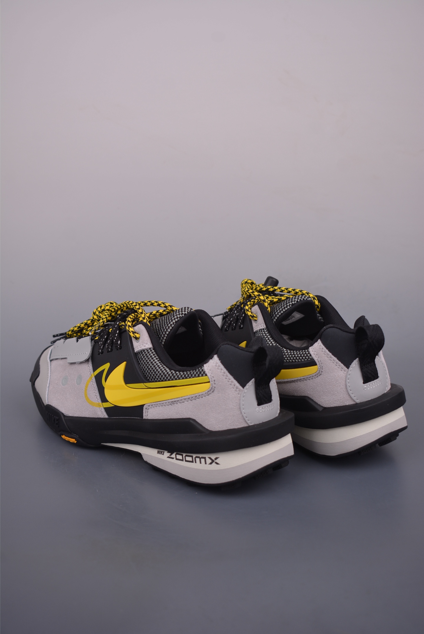 Sacai x Nike Zegamadome SP 联名款 机能风休闲运动鞋 HQ8618-002