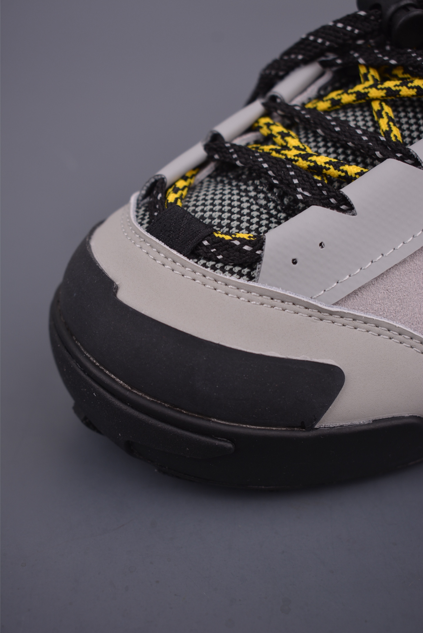 Sacai x Nike Zegamadome SP 联名款 机能风休闲运动鞋 HQ8618-002