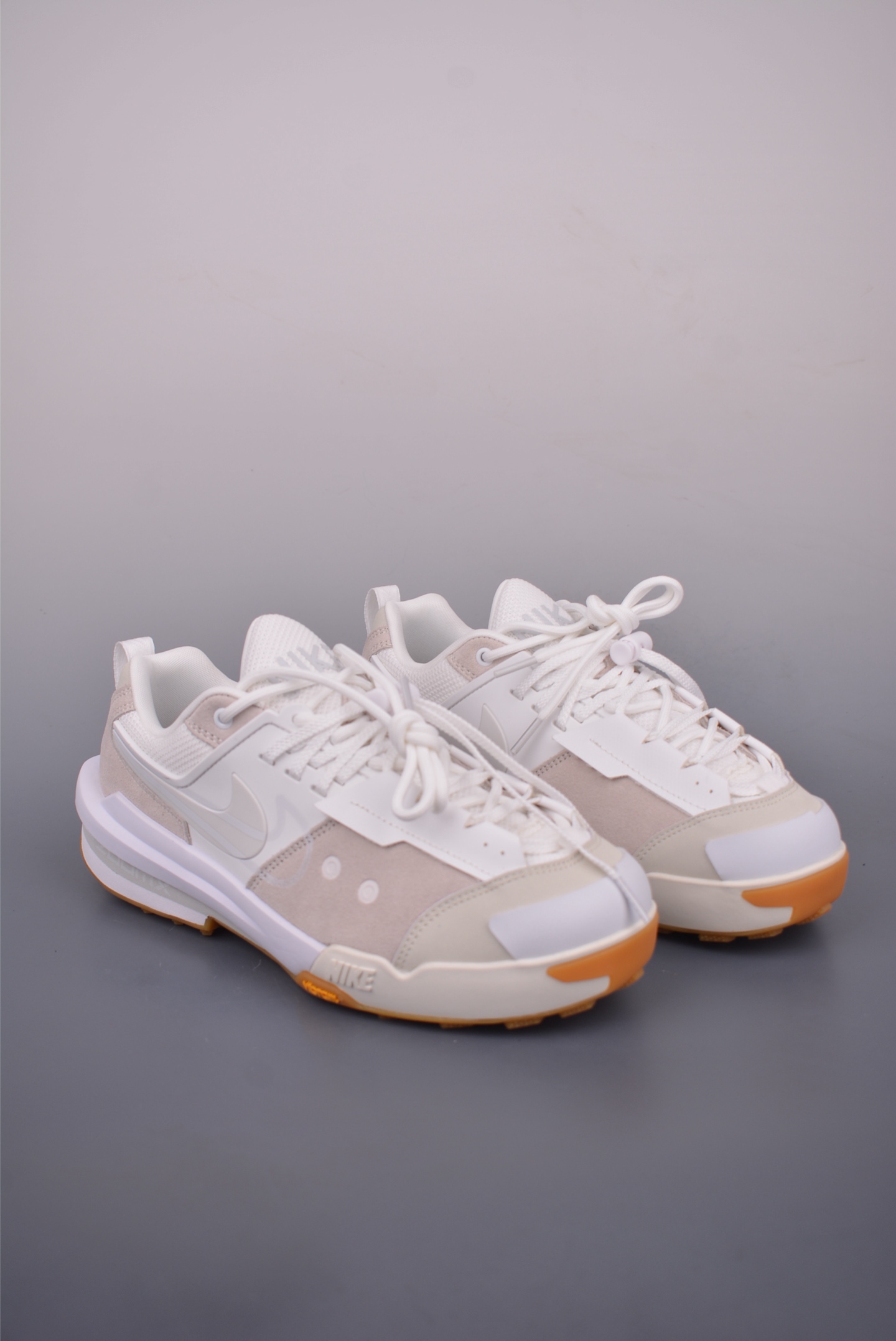 Sacai x Nike Zegamadome SP Casual Sneakers - Company Grade Version 2 i1752444714650 2037 0 0