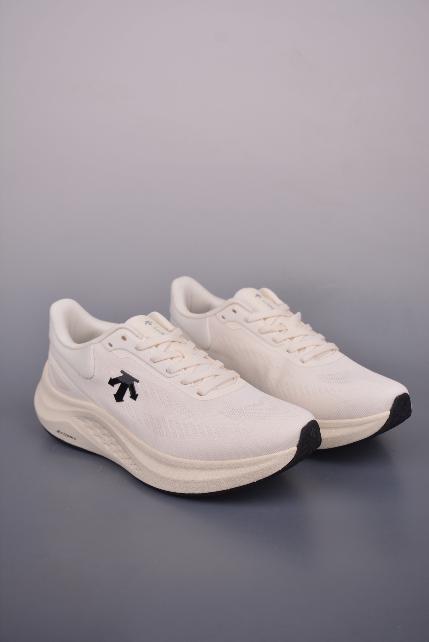 Descente RUN STEP Trail Running Shoes Waterproof Breathable Outdoor Hiking 2 i1752445581230 7865 0 0