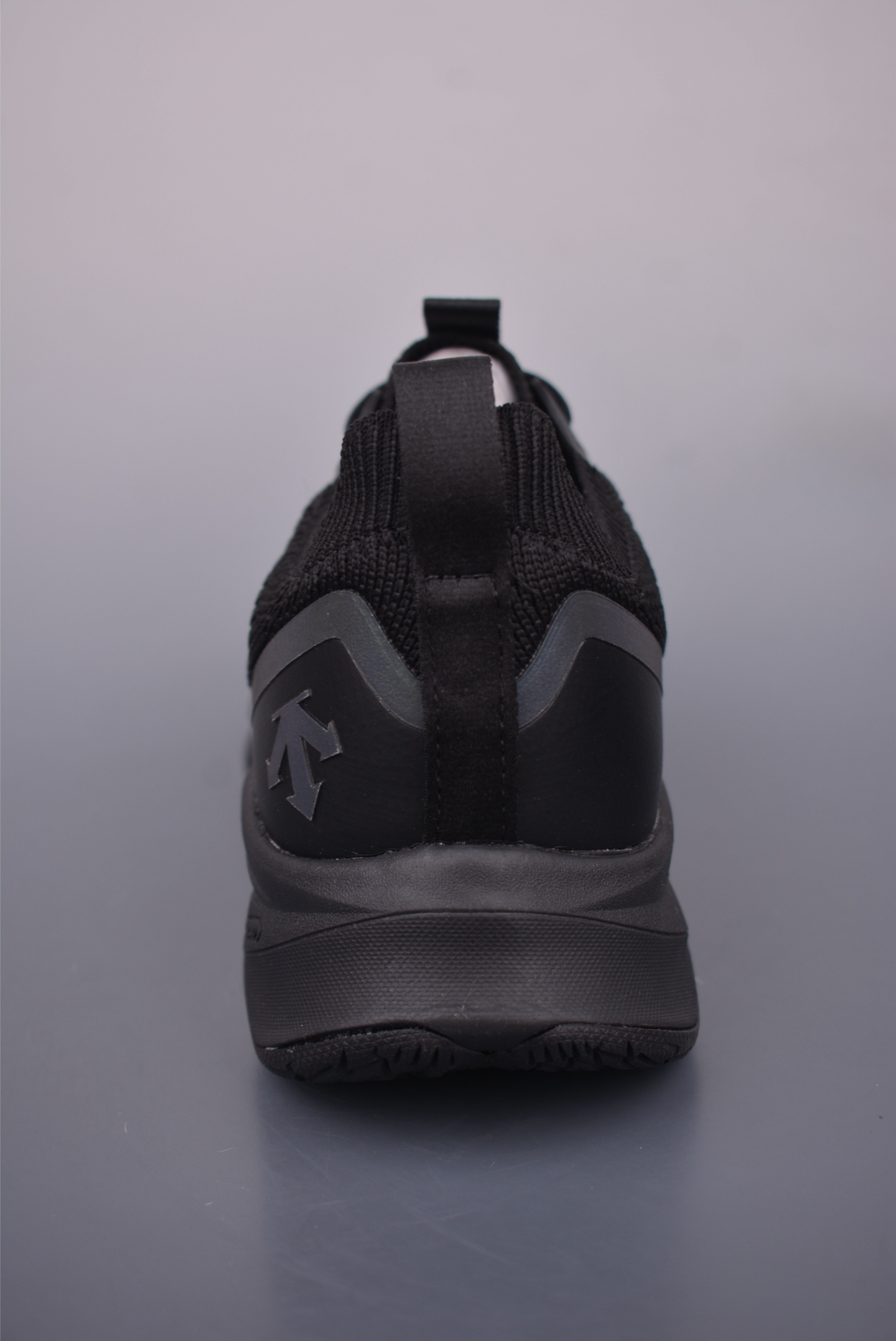 Descente LEVITATE 3 Men's Waterproof Trail Running Shoes for Hiking - Black 5 i1752445674975 5863 0 3