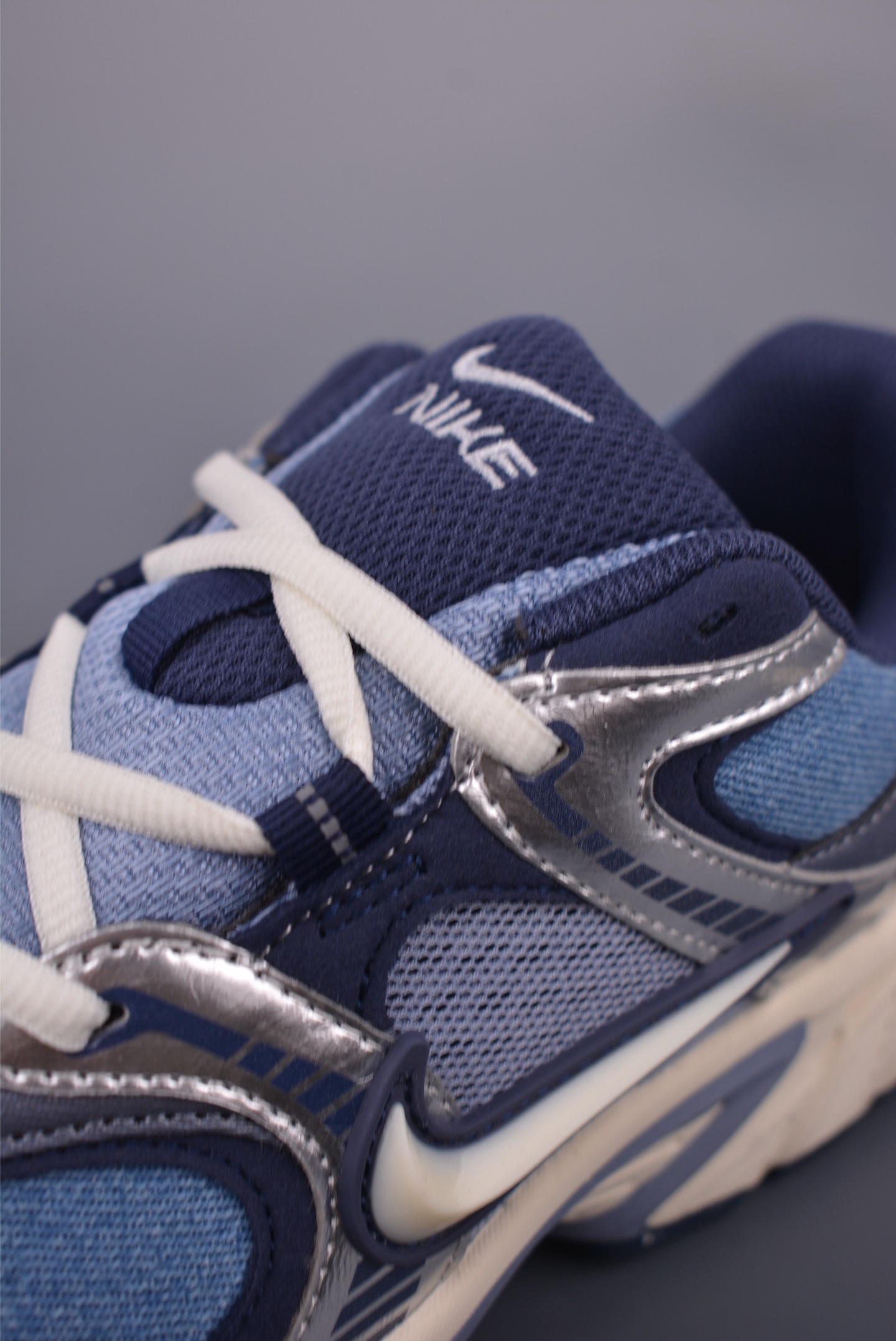 Nike V5 RNR Running Shoes - Comfortable, Versatile & Durable Sneakers 8 i1752447467400 8572 0 6