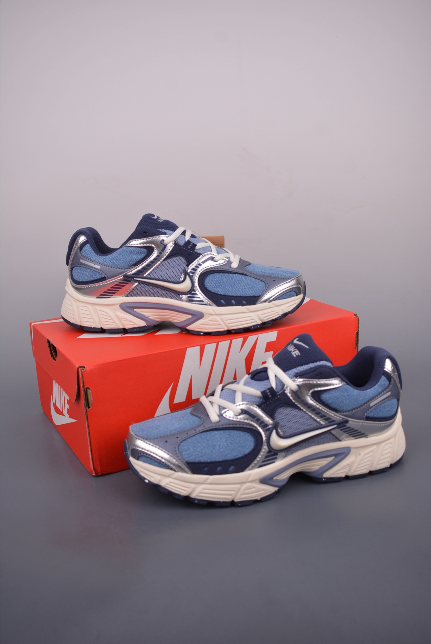 Nike V5 RNR Running Shoes - Comfortable, Versatile & Durable Sneakers 6 i1752447467410 6236 0 4