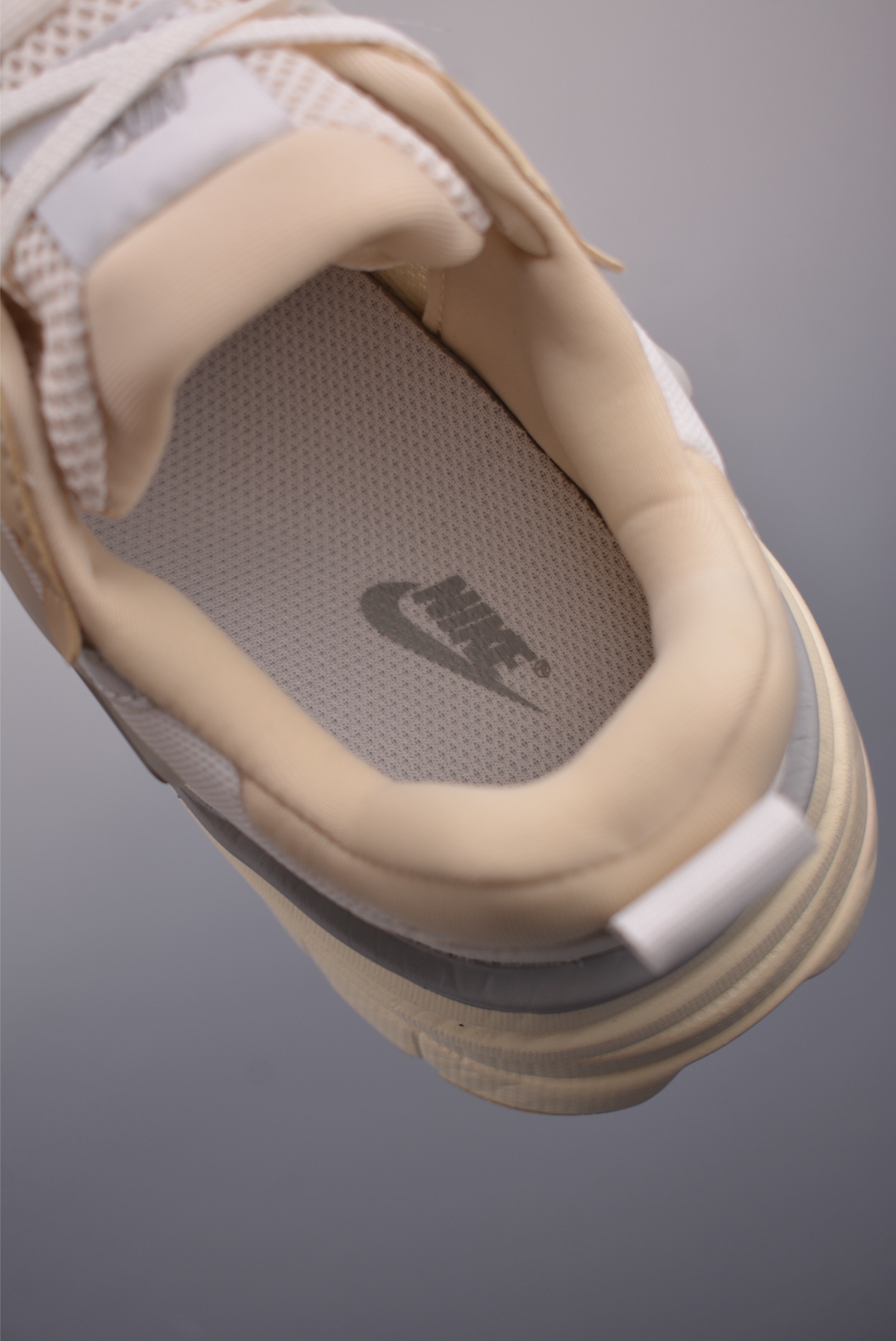 NIKE V2K Runtekk 版本 减震防滑复古低帮跑步鞋 FD0736-108