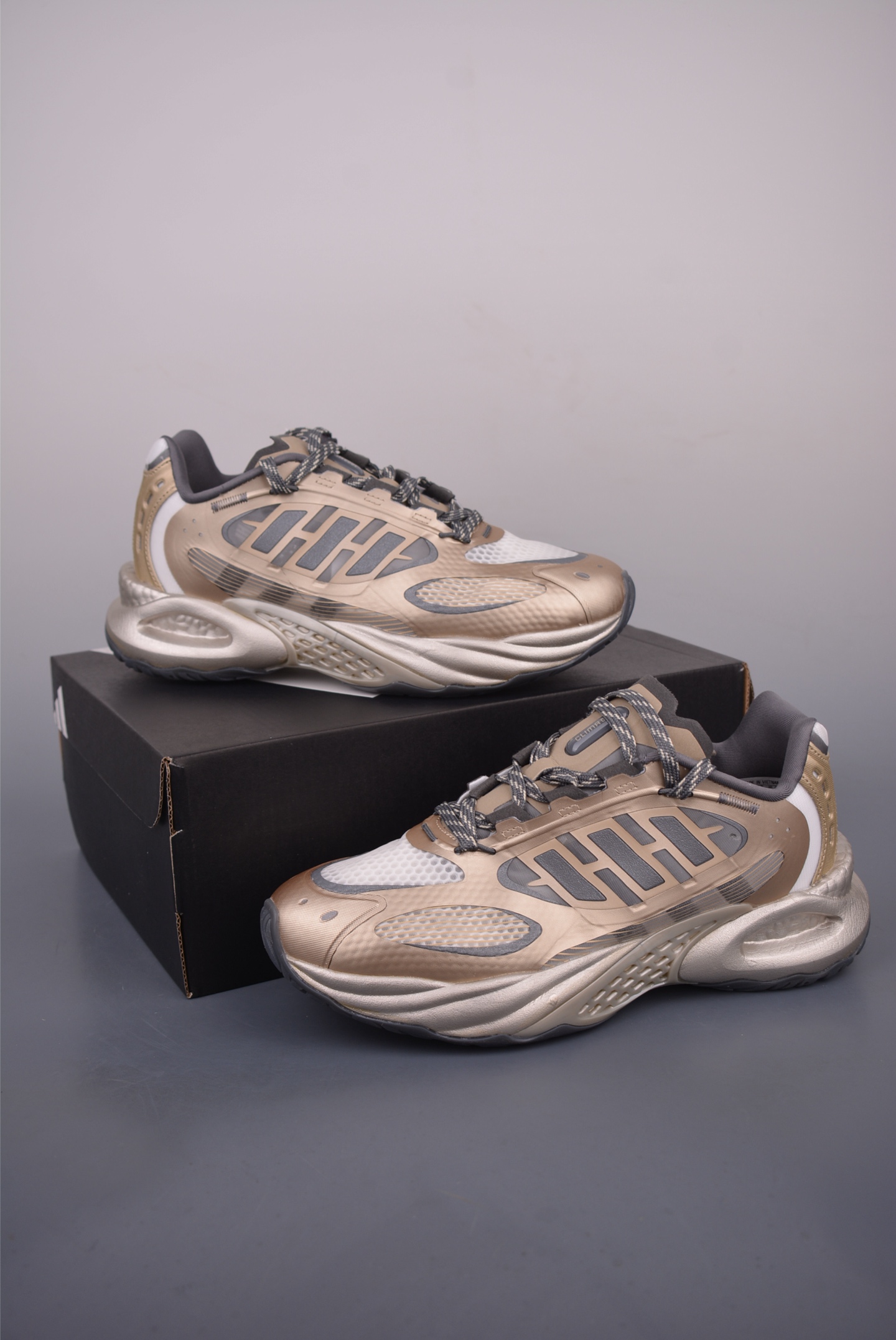 Adidas Climacool Vento 4.0 复古休闲老爹鞋 JQ4947