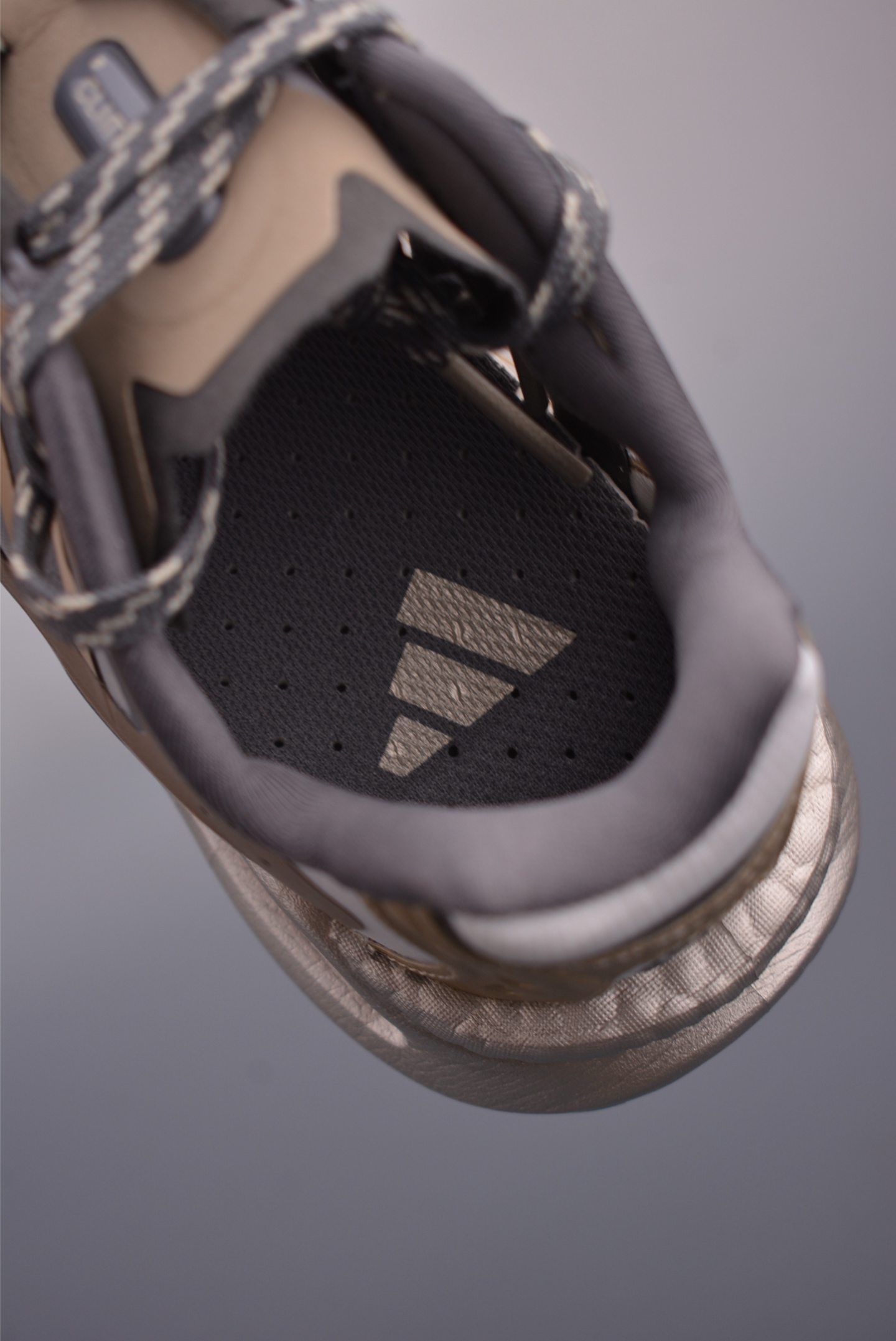 Adidas Climacool Vento 4.0 复古休闲老爹鞋 JQ4947