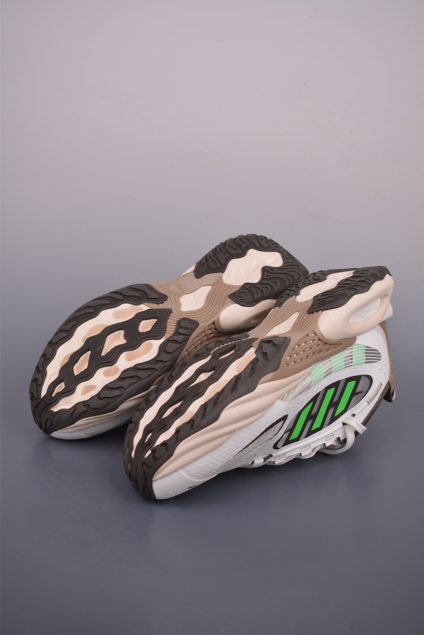 Adidas Climacool Vento 4.0 复古休闲老爹鞋 JQ4942