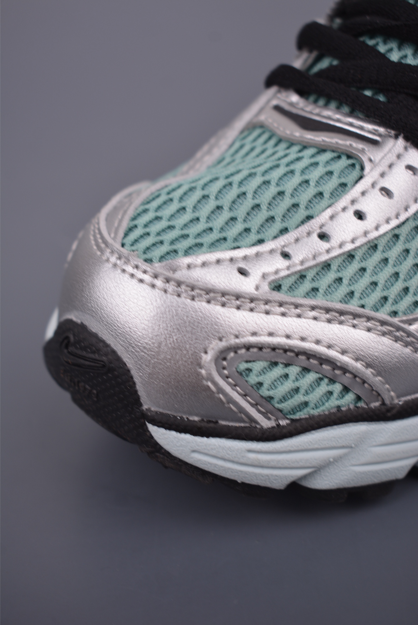 Nike Air Max Moto 2K 舒适百搭 低帮跑步鞋 HQ2056-006