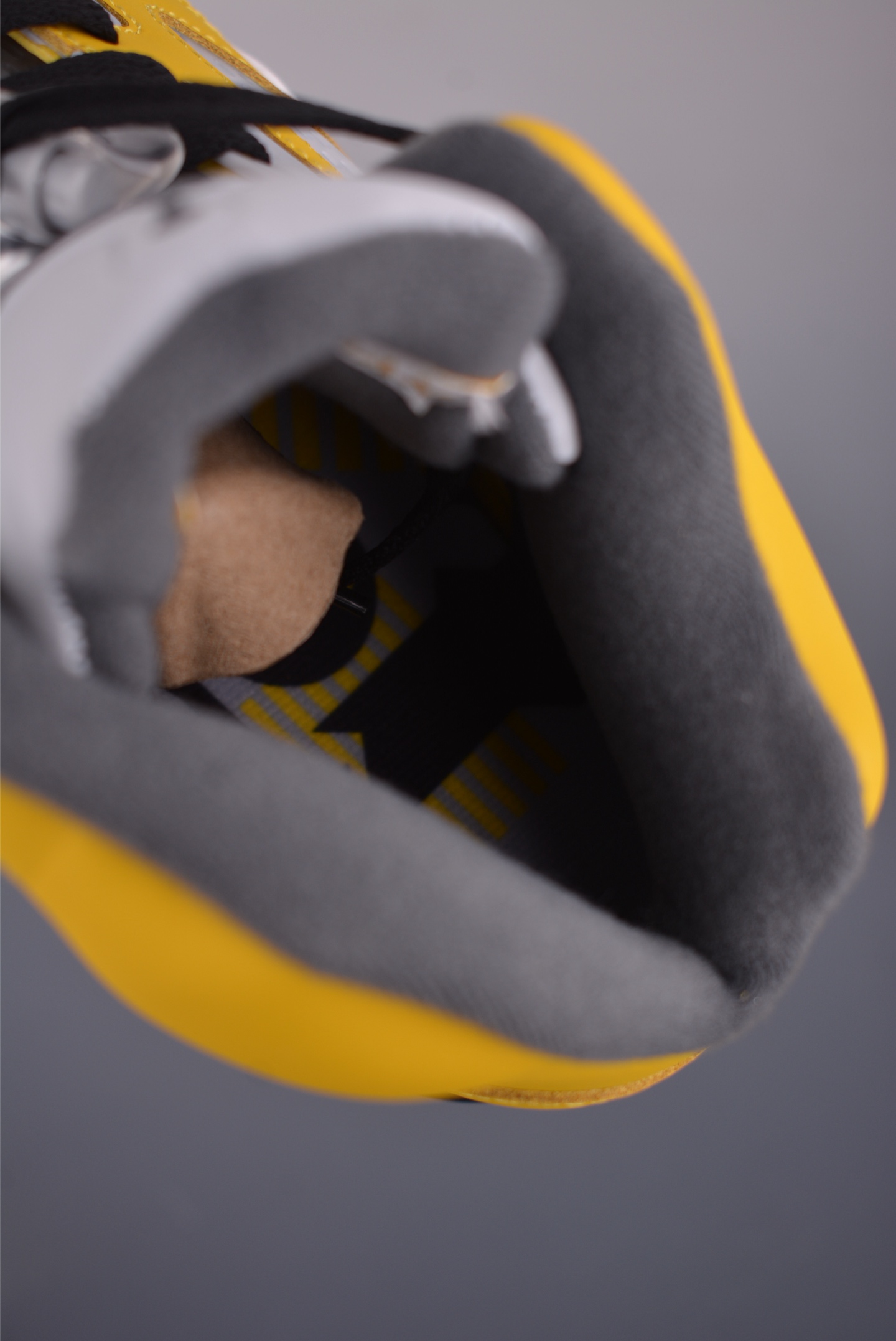 Jordan Air Jordan 5 “Yellow Multi” 复刻东京黄 IO3372-700