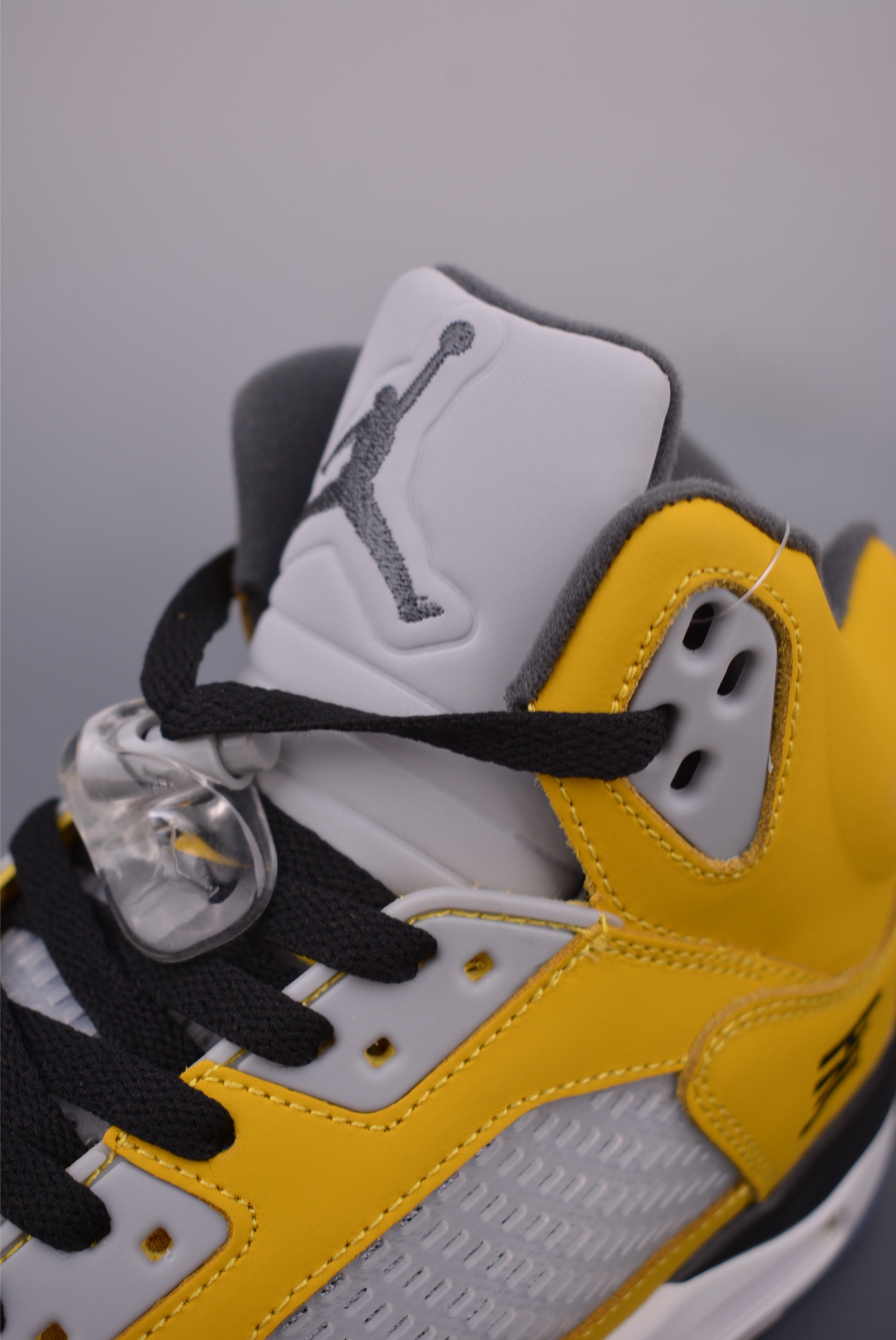 Jordan Air Jordan 5 “Yellow Multi” 复刻东京黄 IO3372-700