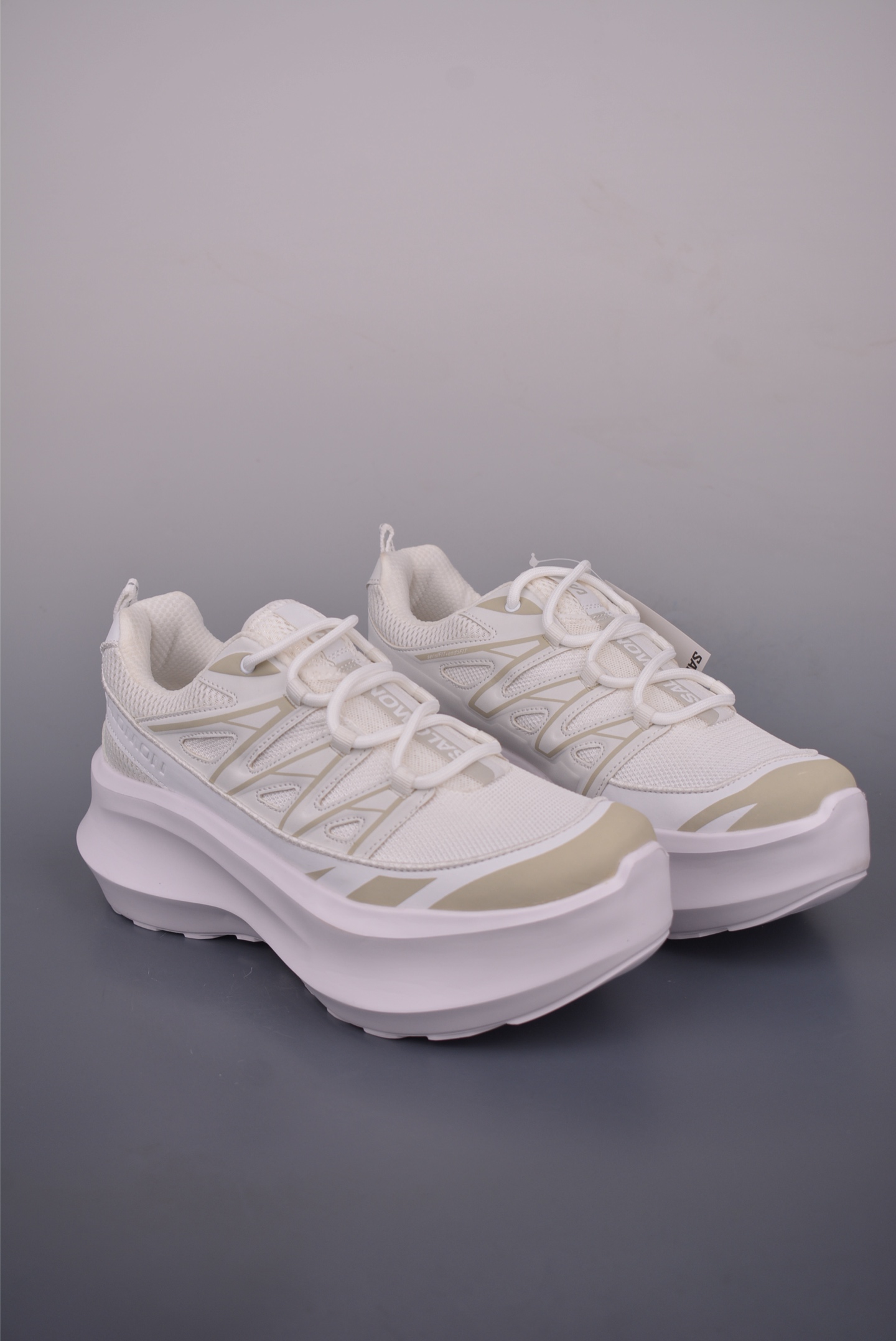 CDG x Salomon XT-6 Platform Sneakers - Stylish Comfort, All-Day Wear 2 i1752530051176 6710 0 0