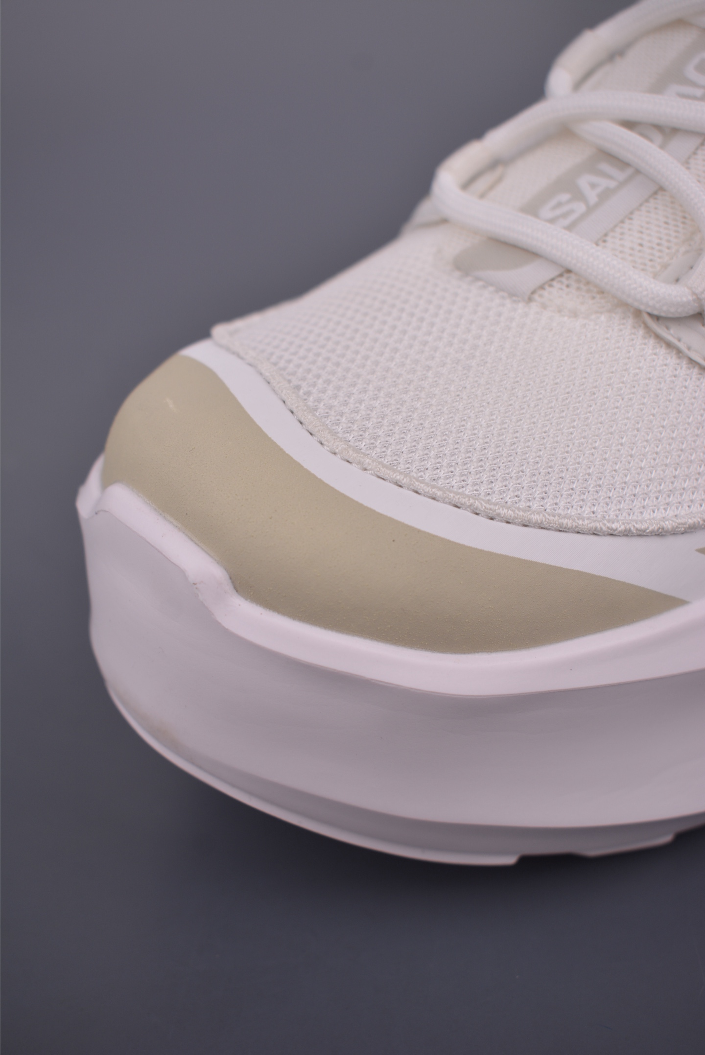 CDG x Salomon XT-6 Platform Sneakers - Stylish Comfort, All-Day Wear 7 i1752530051209 8356 0 5