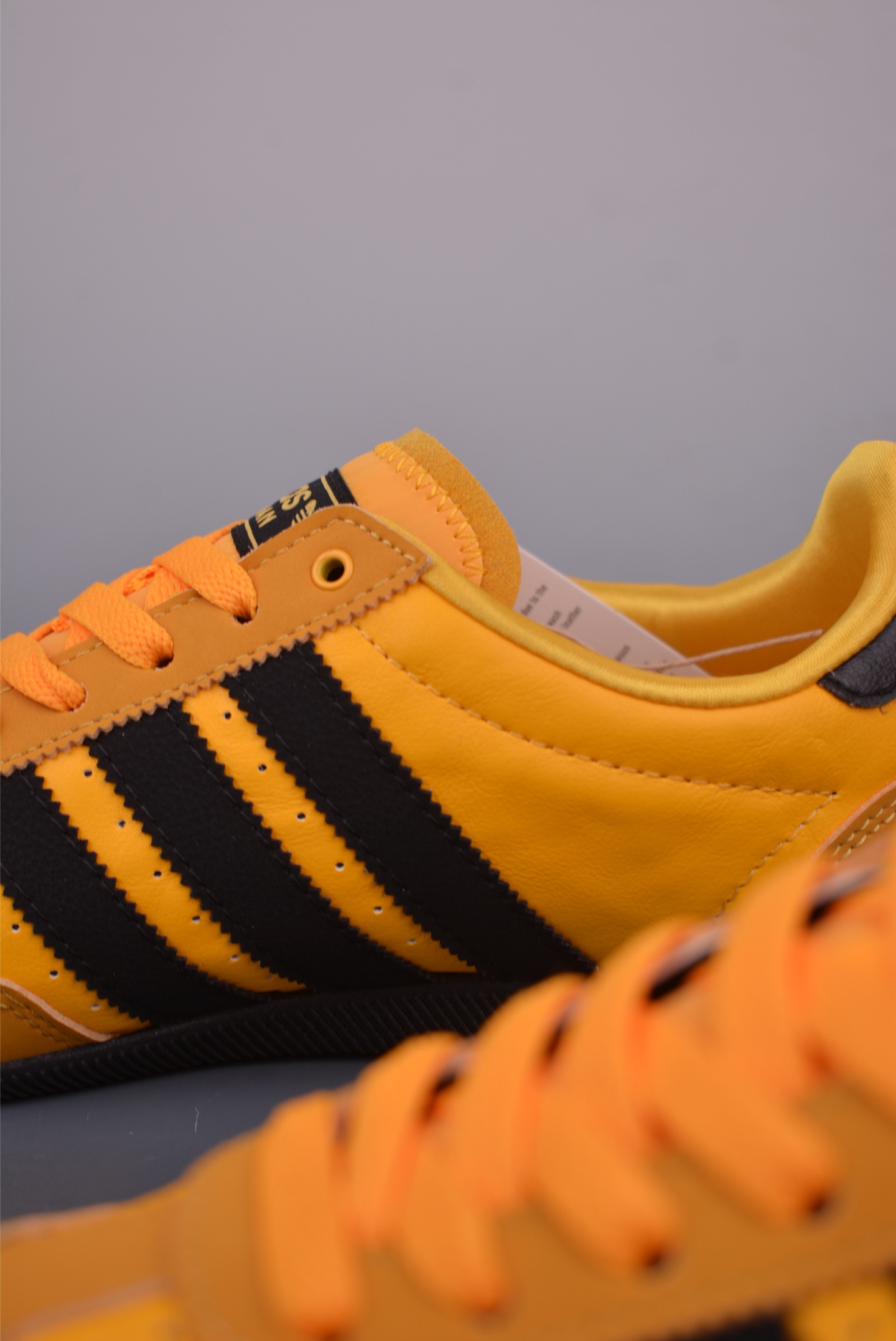 Adidas Originals Japan Men's Retro Sneakers Comfortable Leather Shoes 9 i1752530167636 9452 0 7