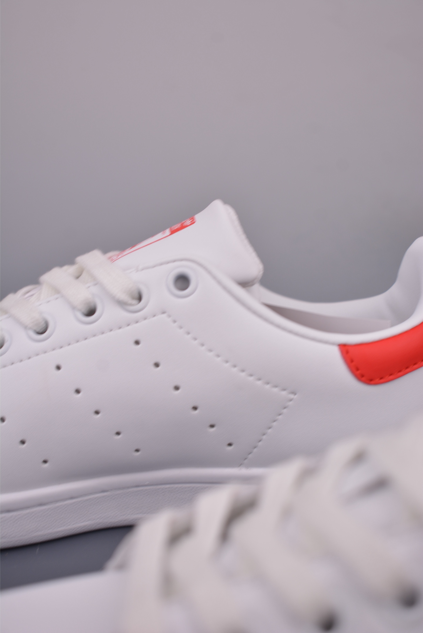 Adidas Stan Smith Classic White Leather Sneakers - Timeless Style & Comfort 9 i1752530206347 2442 0 7