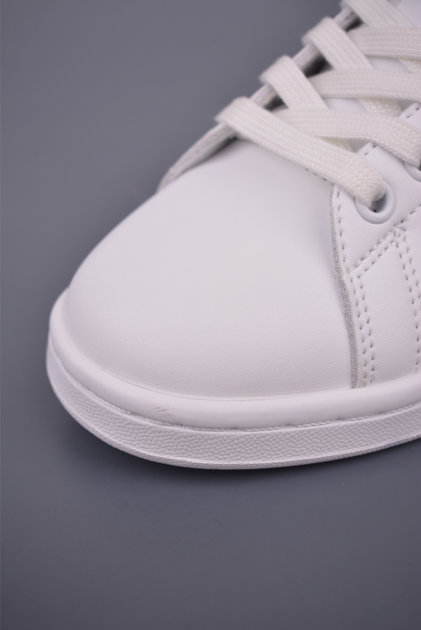 Adidas Stan Smith Classic White Leather Sneakers - Timeless Style & Comfort 7 i1752530207943 9975 0 5