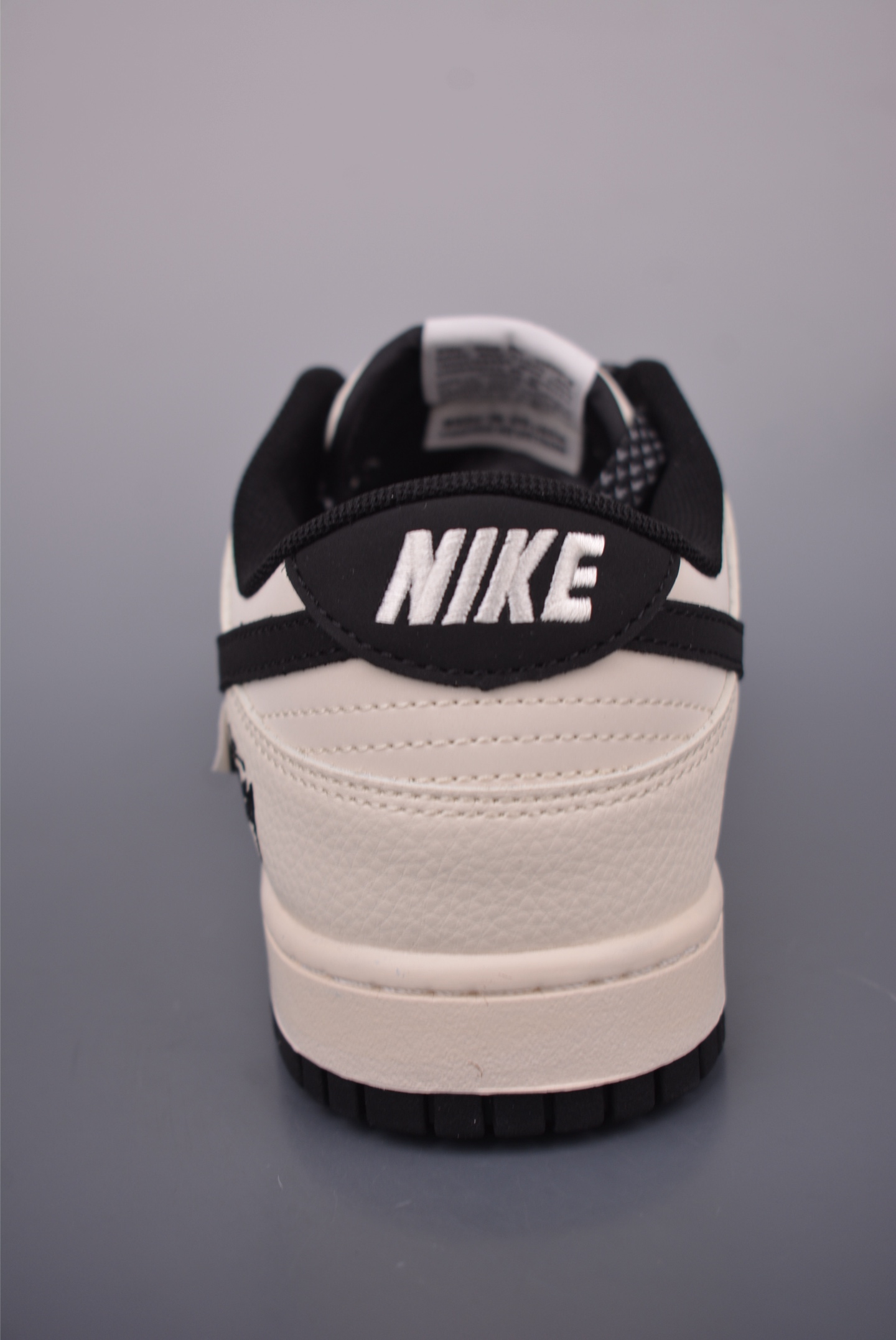Nike SB Dunk Low Stussy Cream Black Sneakers Fashionable Casual Shoes 5 i1752530634337 1804 0 3