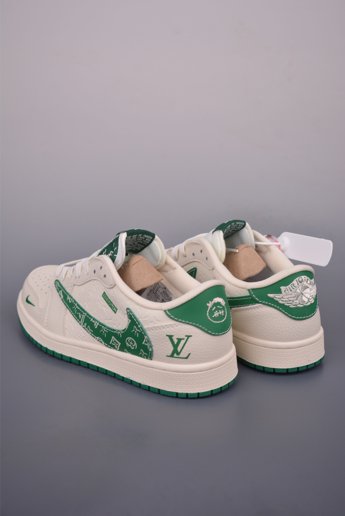 Louis Vuitton Air Jordan 1 Low Travis Scott Fragment Design Collab 2 i1752530766654 2873 0 1