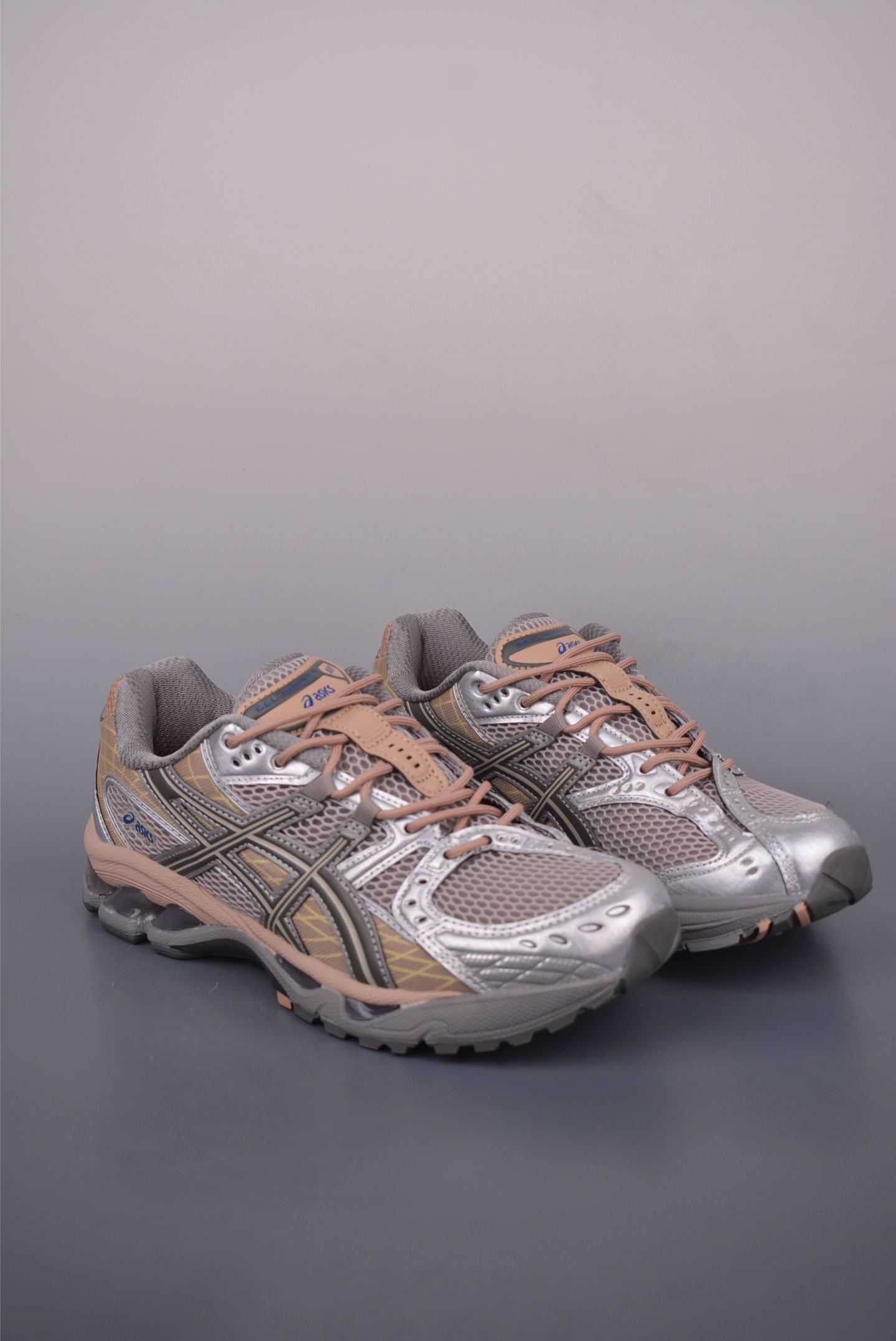 Asics GEL-Kahana Nimbus 10.1 Low-Top Sneakers - Durable, Breathable, Y2K Style 2 i1752531344120 5425 0 0
