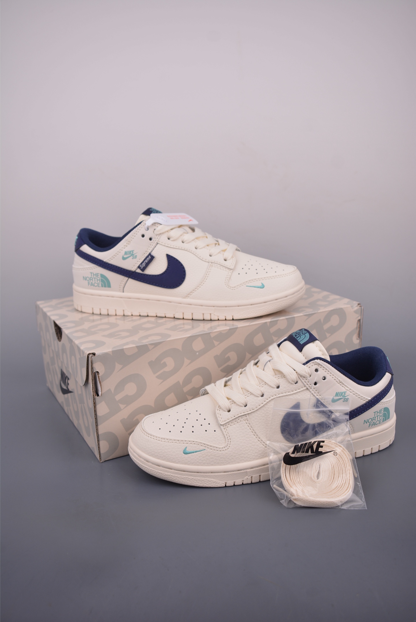 Nike SB Dunk Low The North Face Cream/Navy Blue - Premium Quality & Comfort 5 i1752533968835 7232 0 4