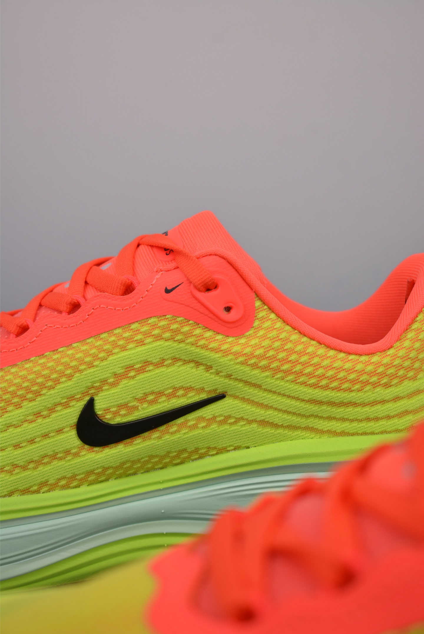 Nike REACTX PEGASUS Plus 飞马跑步鞋 HV8150-600-莆田鞋,莆田鞋货源,高仿鞋,高仿鞋货源,安福档口,莆田高仿鞋,莆田鞋批发,高仿鞋批发,莆田高仿运动鞋,高仿运动鞋,莆田运动鞋 Nike REACTX PEGASUS Plus 飞马跑步鞋 HV8150-600