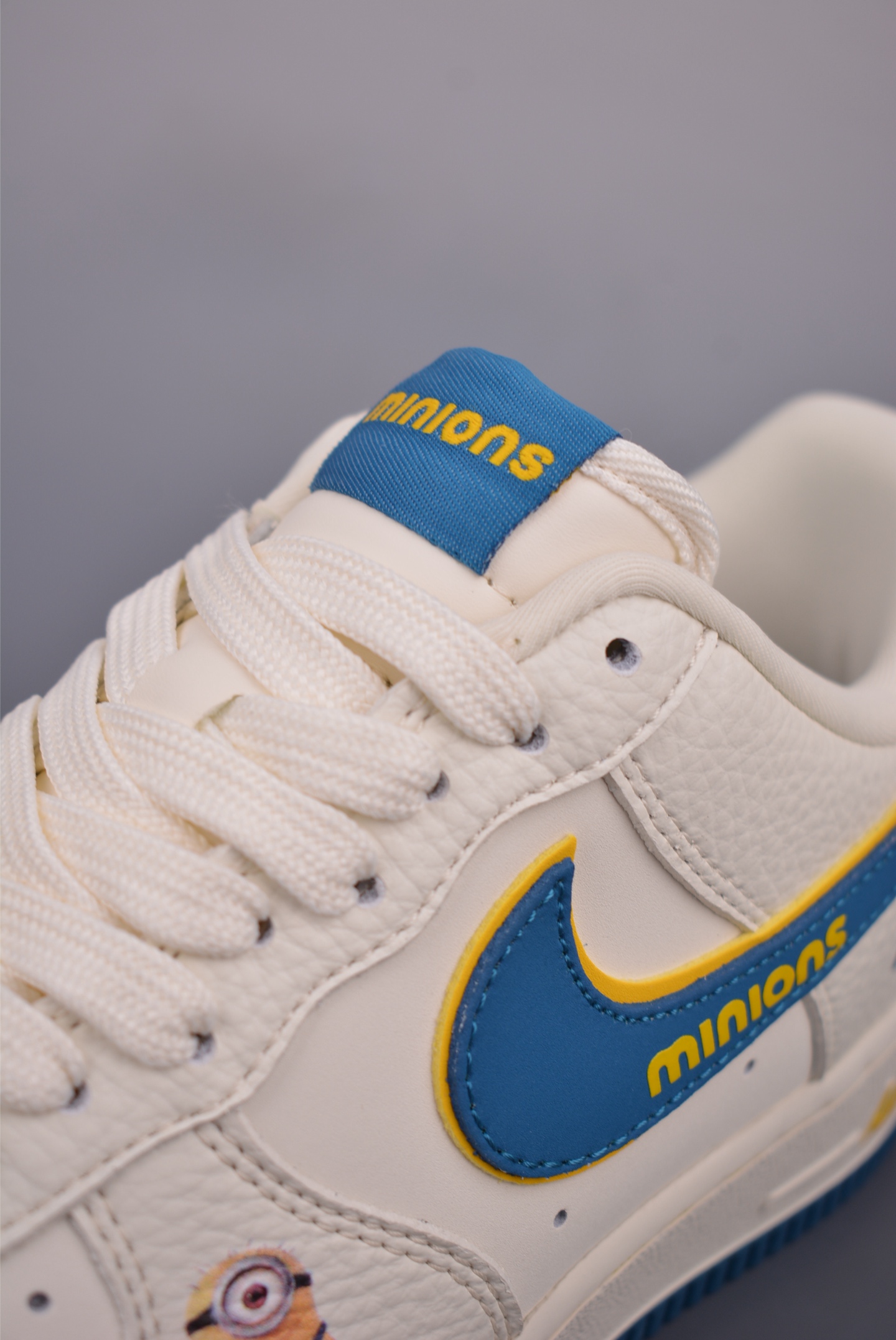 Nike Air Force 1 Low Minions Collaboration - Limited Edition Sneakers 7 i1752610796512 2674 0 5