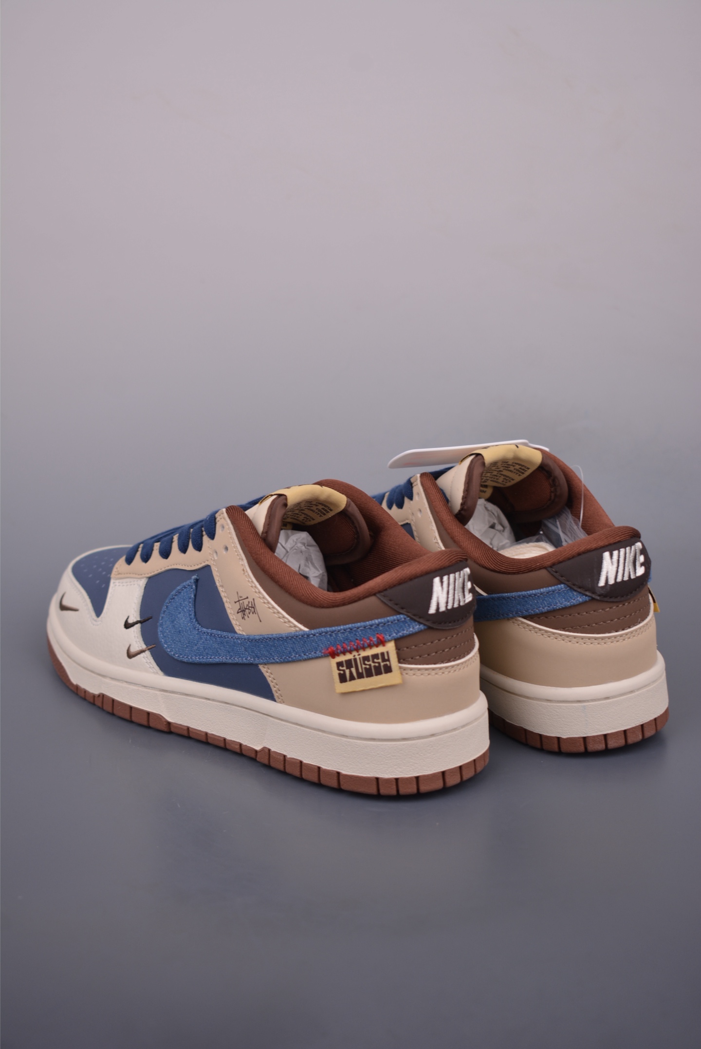 Nike SB Dunk Low Top Sneakers - First Layer Material & Exclusive Design 3 i1752610963063 6949 0 1