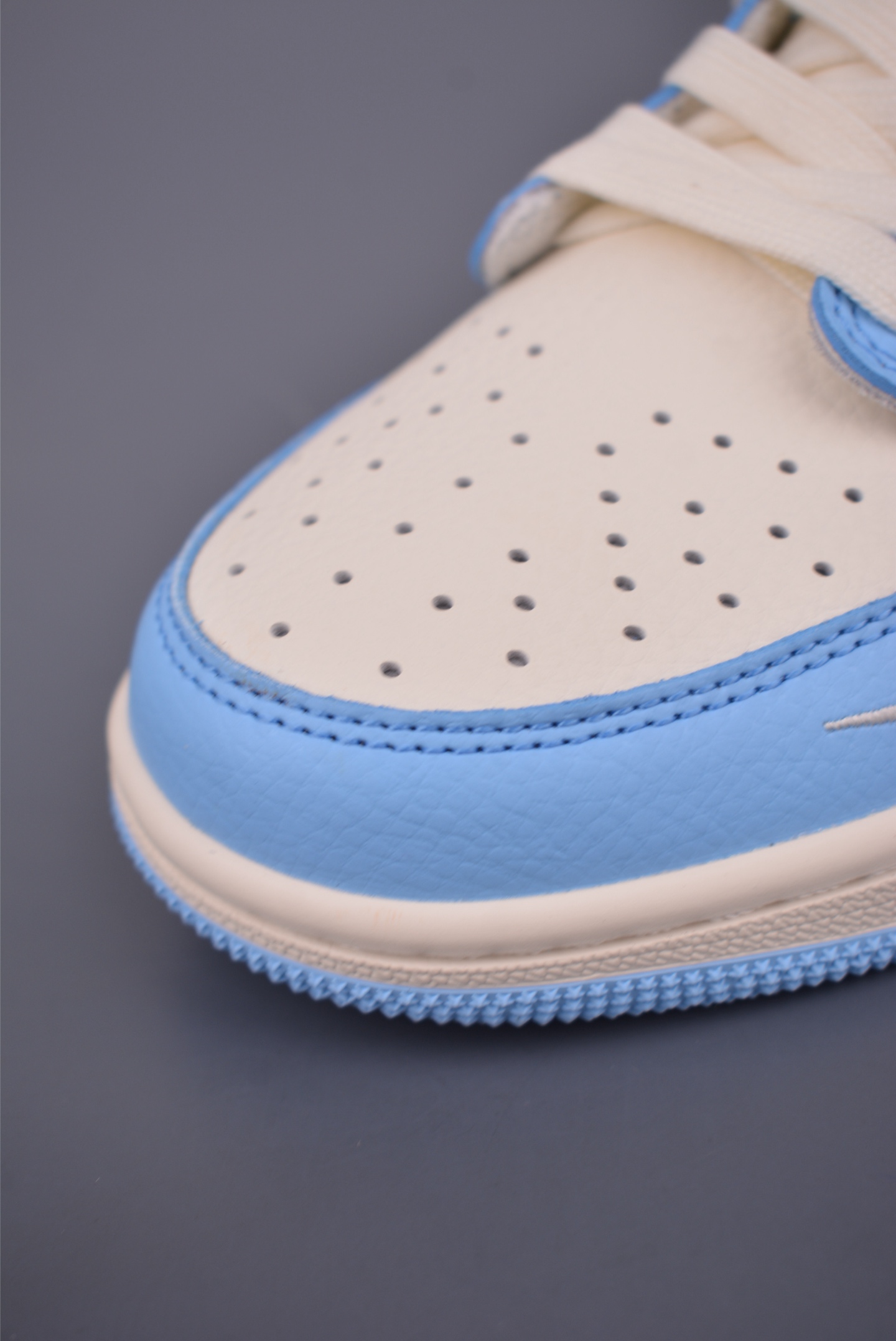 Fragment Design x Travis Scott x Stussy Air Jordan 1 Low Collaboration 7 i1752611925315 2037 0 5